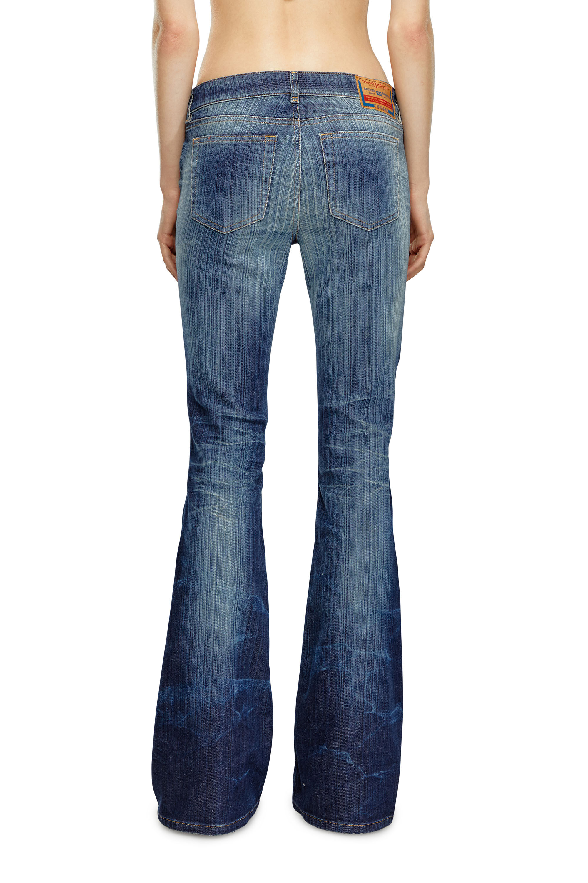 Diesel - Bootcut and Flare Jeans 1969 D-Ebbey 09I03, ダークブルー - Image 5