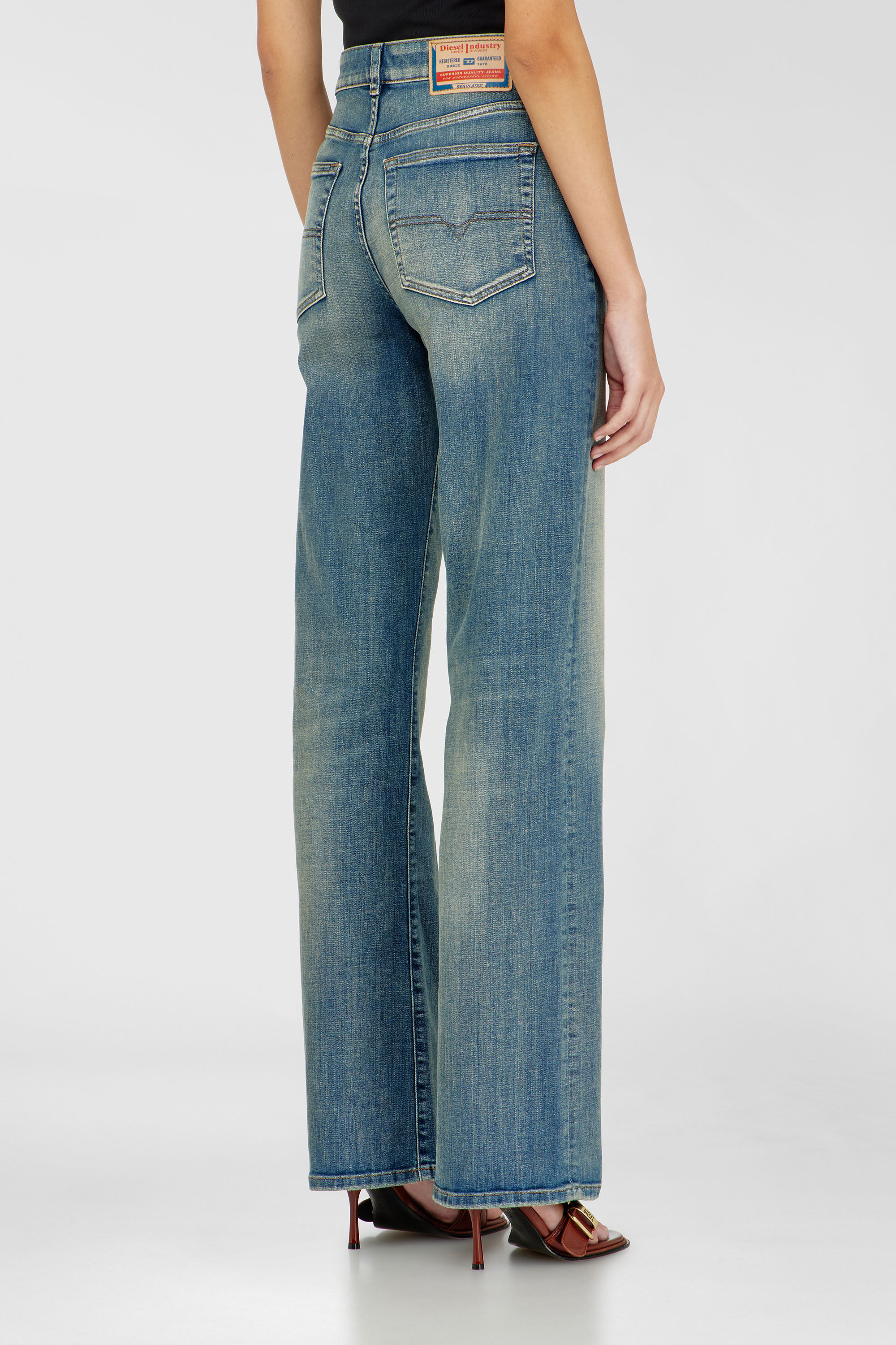 Diesel - Female's Regular Jeans 1971 D-Sent 09N32, ミディアムブルー - 5