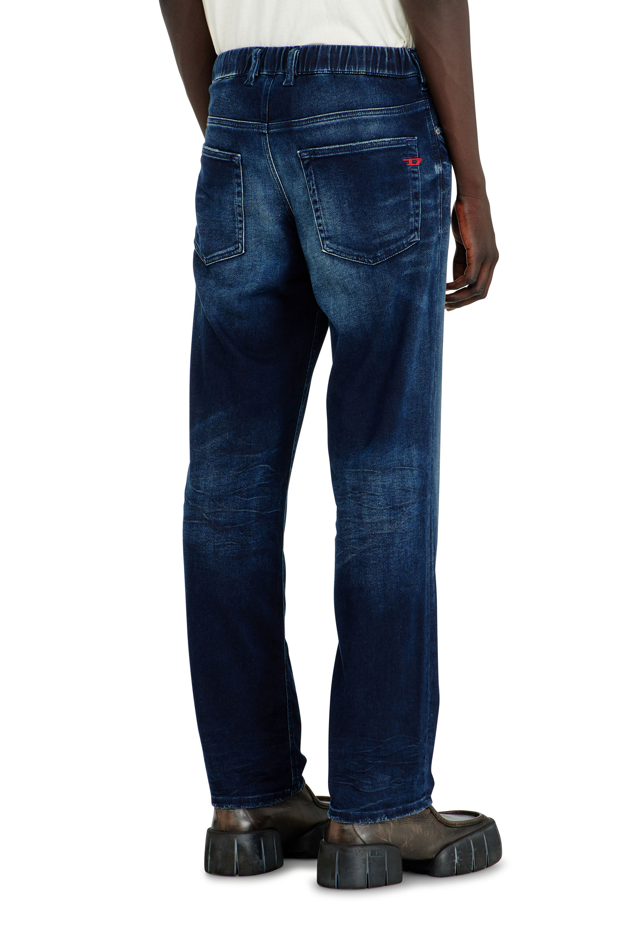Diesel - Male's Regular 2090 D-Veekley Joggjeans&reg; 09P93, ダークブルー - 4