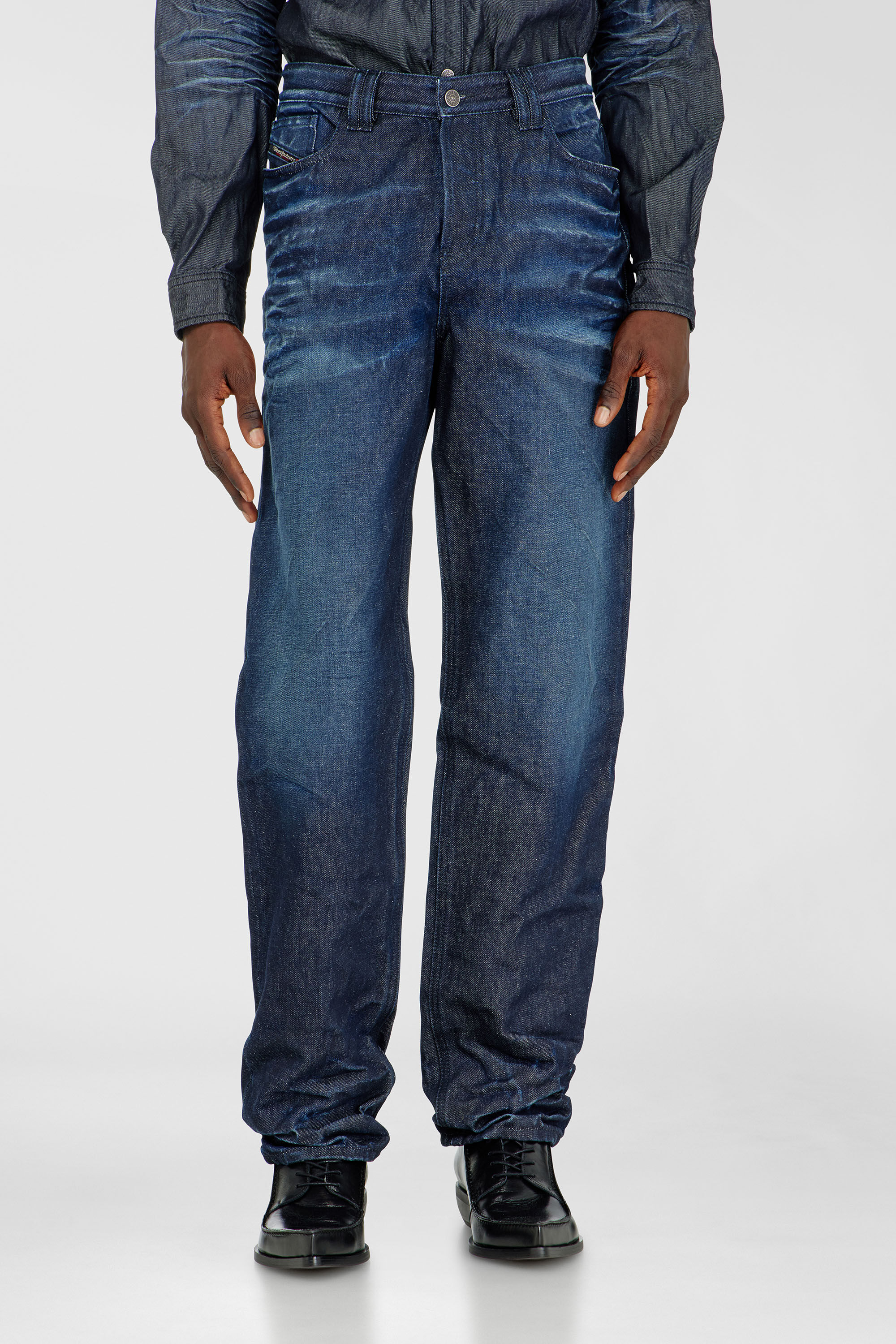 Diesel - Male's Regular Jeans 1991 D-Voeed 007GF, ダークブルー - 5