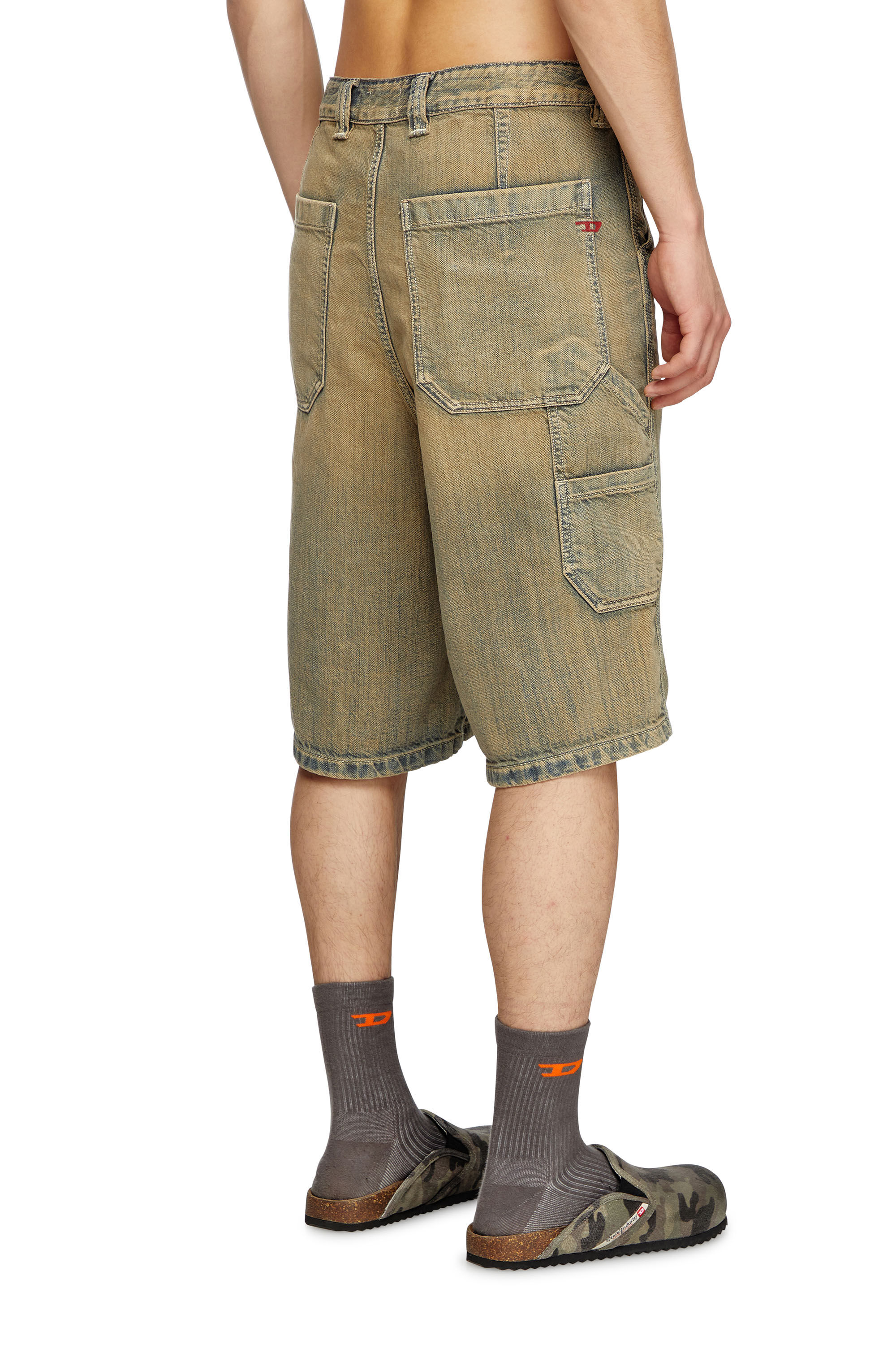 Diesel - D-LIVERY-SHORT, Male's Utility shorts in gold-brush denim in ブラウン/ブルー - 5