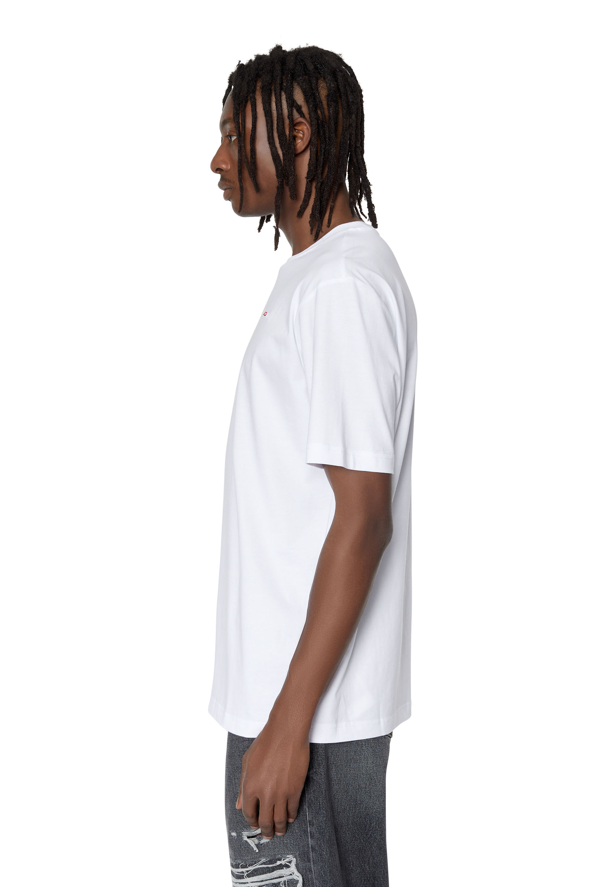 Diesel - T-JUST-MICRODIV, Male's Tシャツ ロゴ ワンポイント in ホワイト - 6
