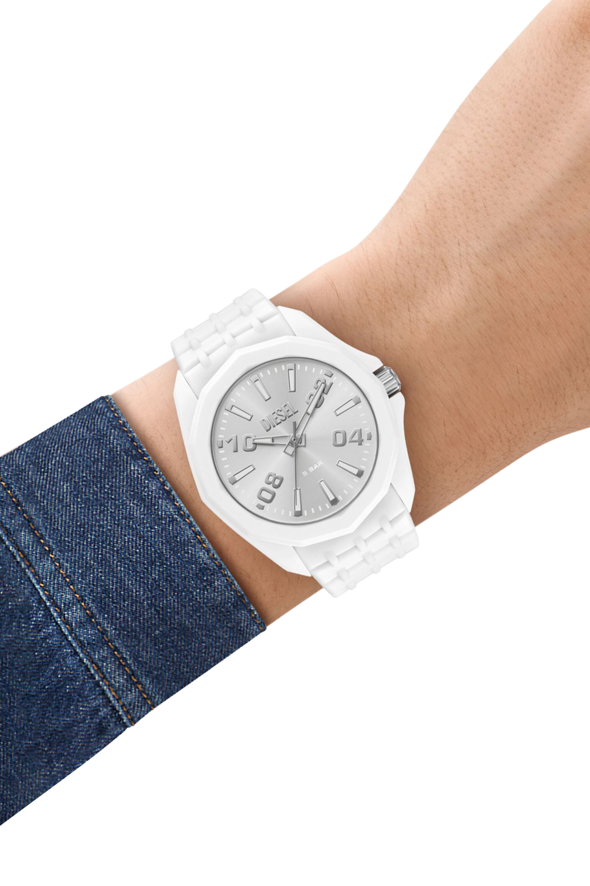 DIESELエクスポージャ LO ホワイト 42(27cm) DZ2244 WATCH Stinger white silicone watch｜ホワイト｜メンズ｜DIESEL
