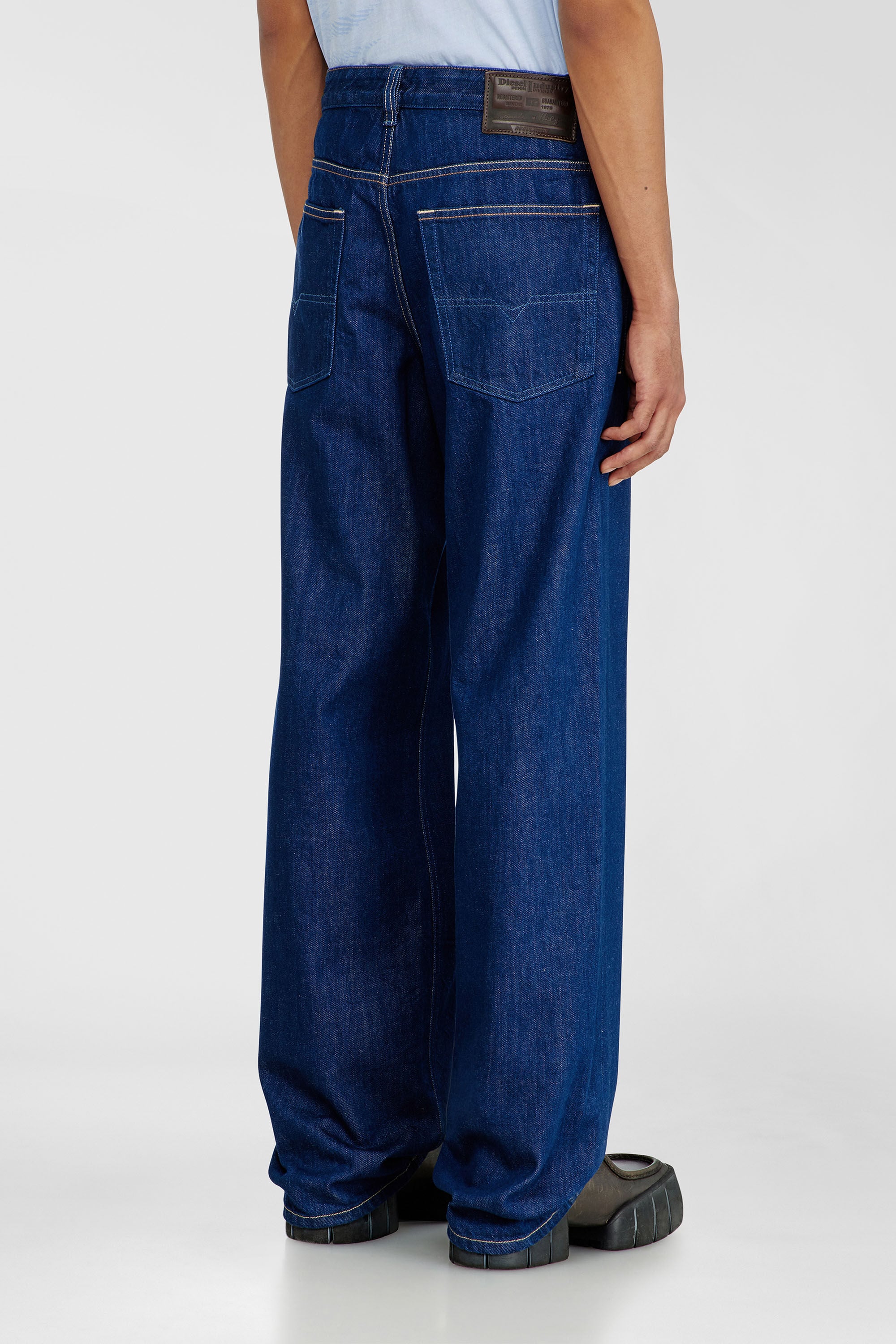 Diesel - Male's Relaxed Jeans 2001 D-Macro 09Q09, ダークブルー - 6