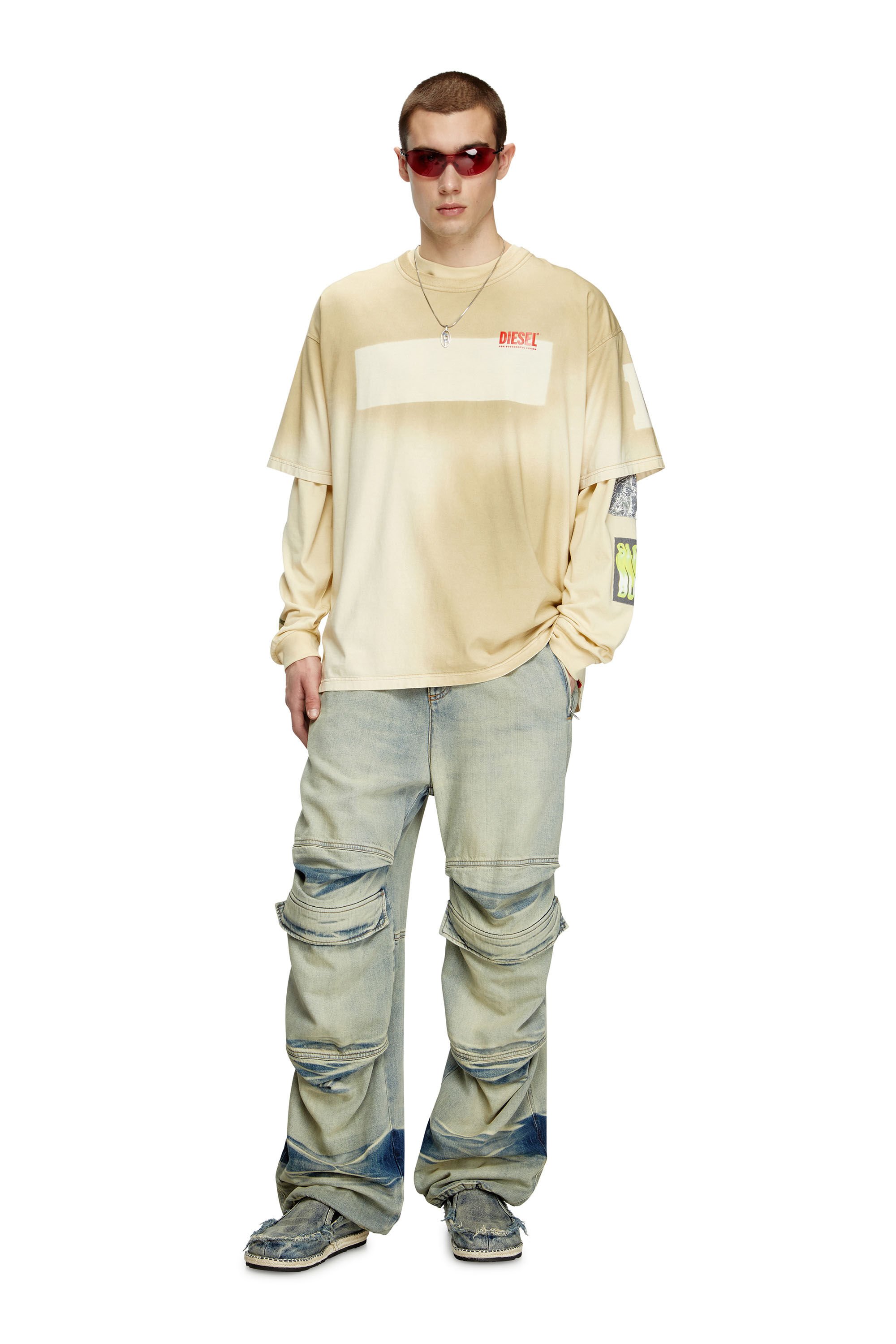Diesel - T-BOXT-SLITS-R23, Male's Dirty-effect T-shirt with contrast effects in ベージュ - 1