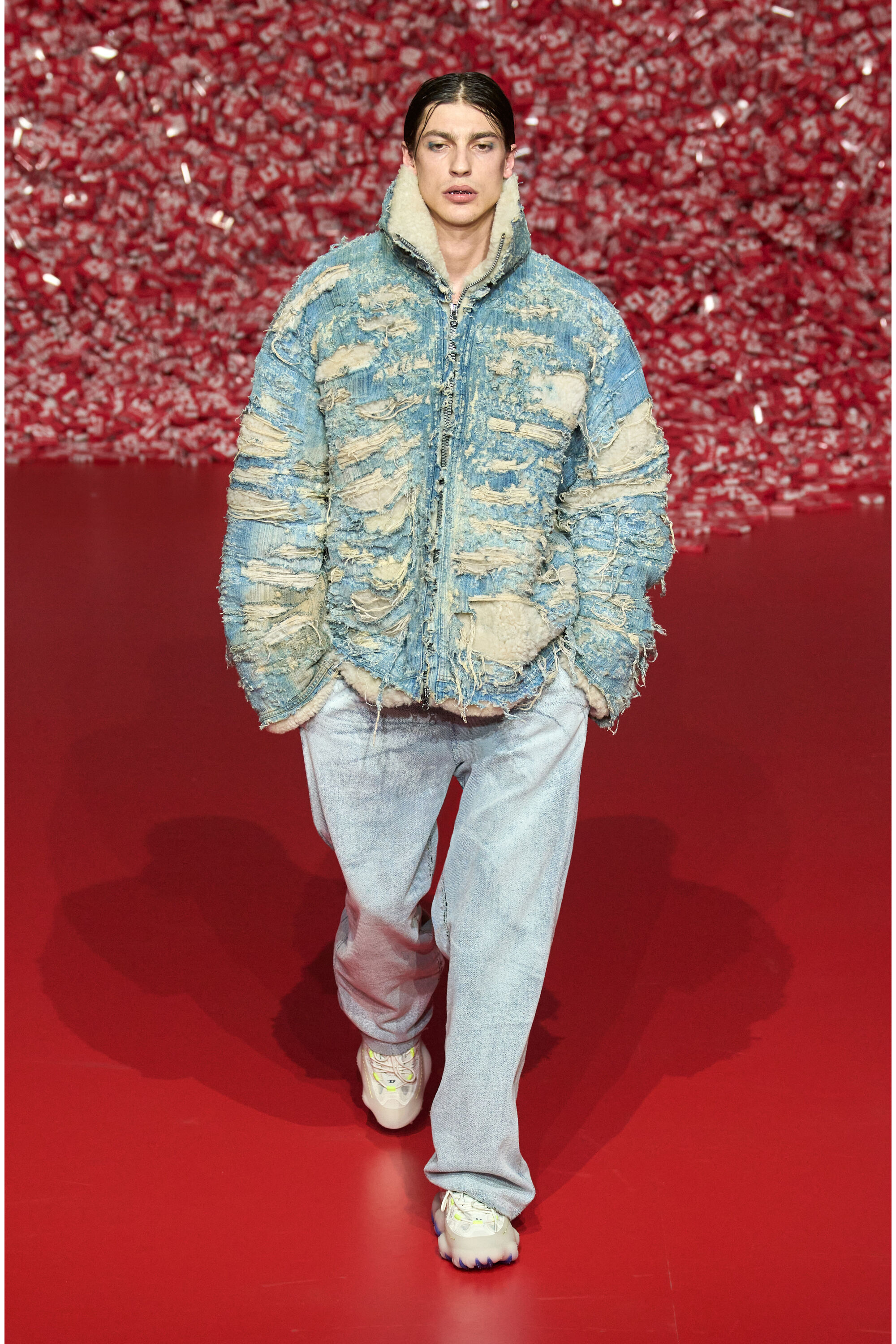Diesel - Straight Jeans D-Martia 068JK, Male's デニムルーズフィットワイドパンツ in ライトブルー - 6