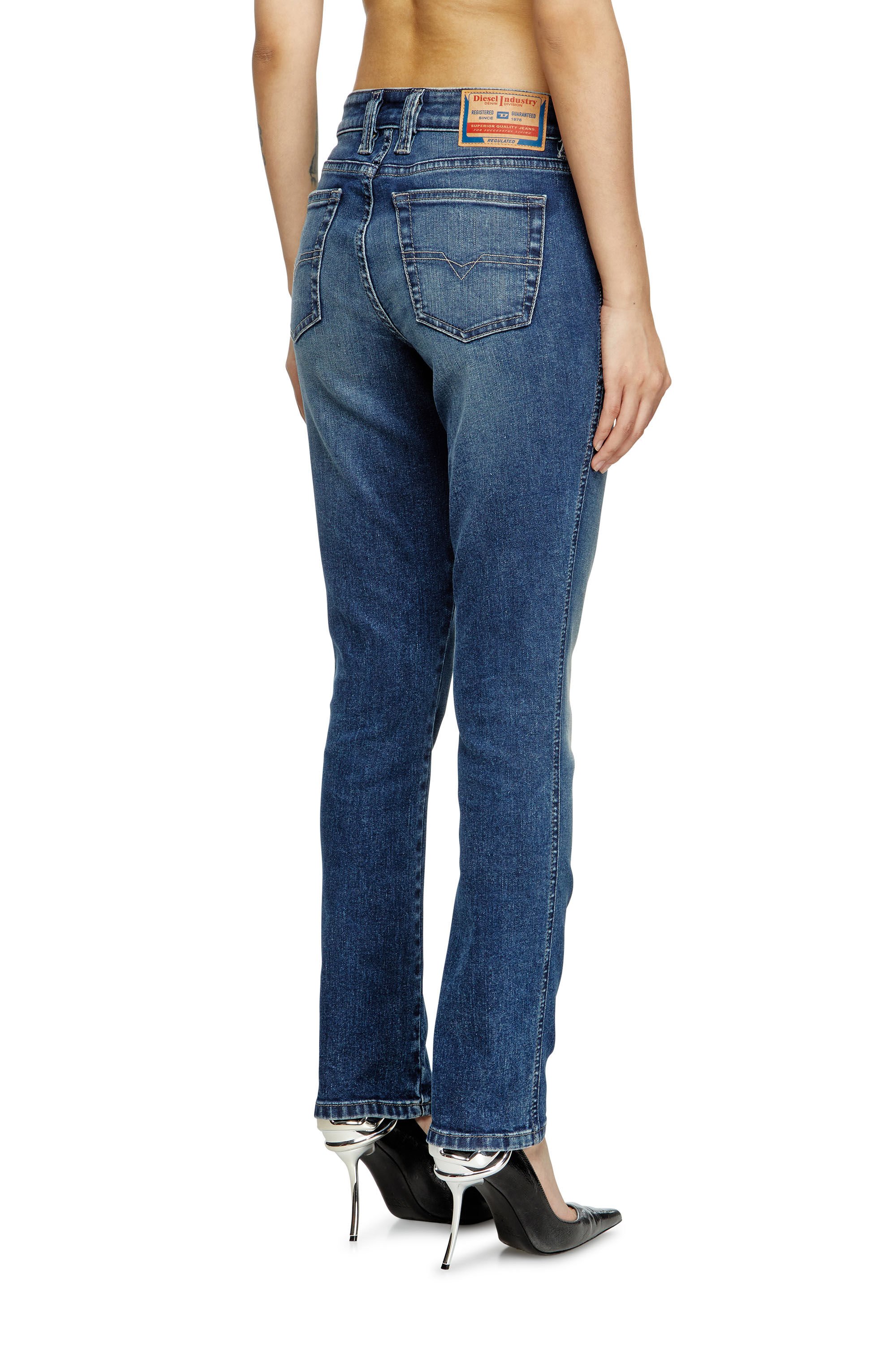 Diesel - Female's Slim Jeans 1992 D-Jiann 0DBEE, ミディアムブルー - 4