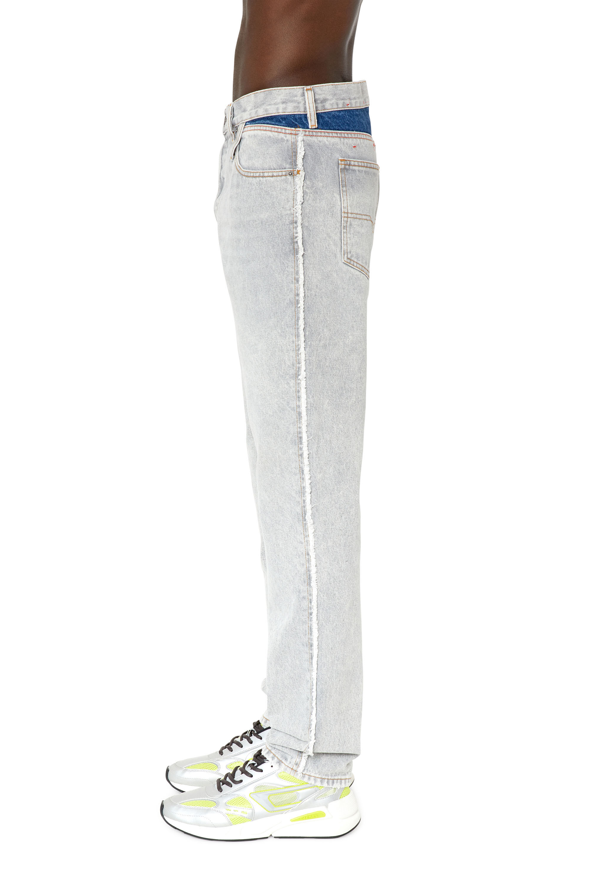 Diesel - Straight Jeans 1995 D-Sark 007N5, Male's 23SS デニムパンツ ストレート スリムフィット in ライトグレー - 6