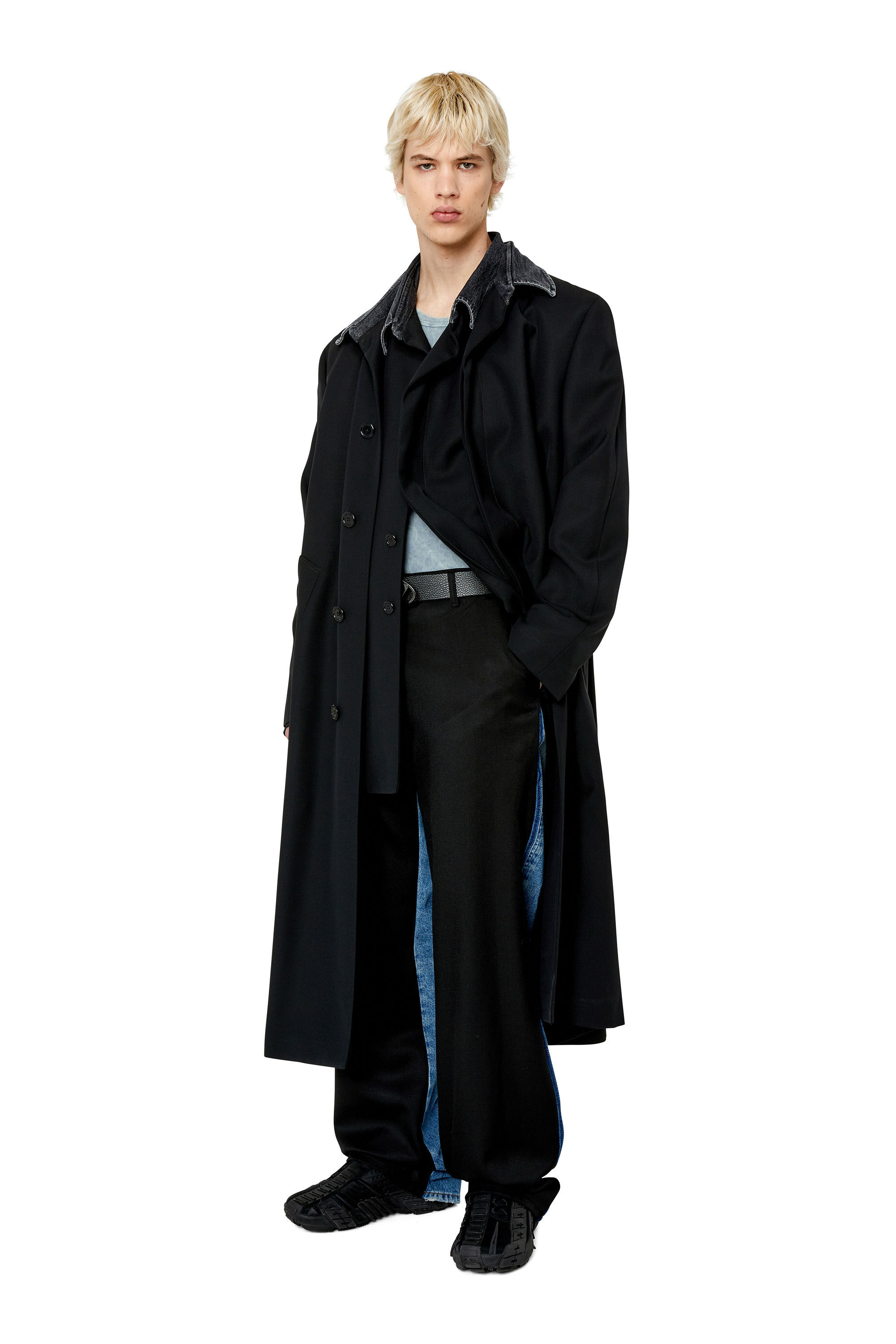 Diesel - P-HAKU, Male's ルーズフィット パンツ デニム in null - 4