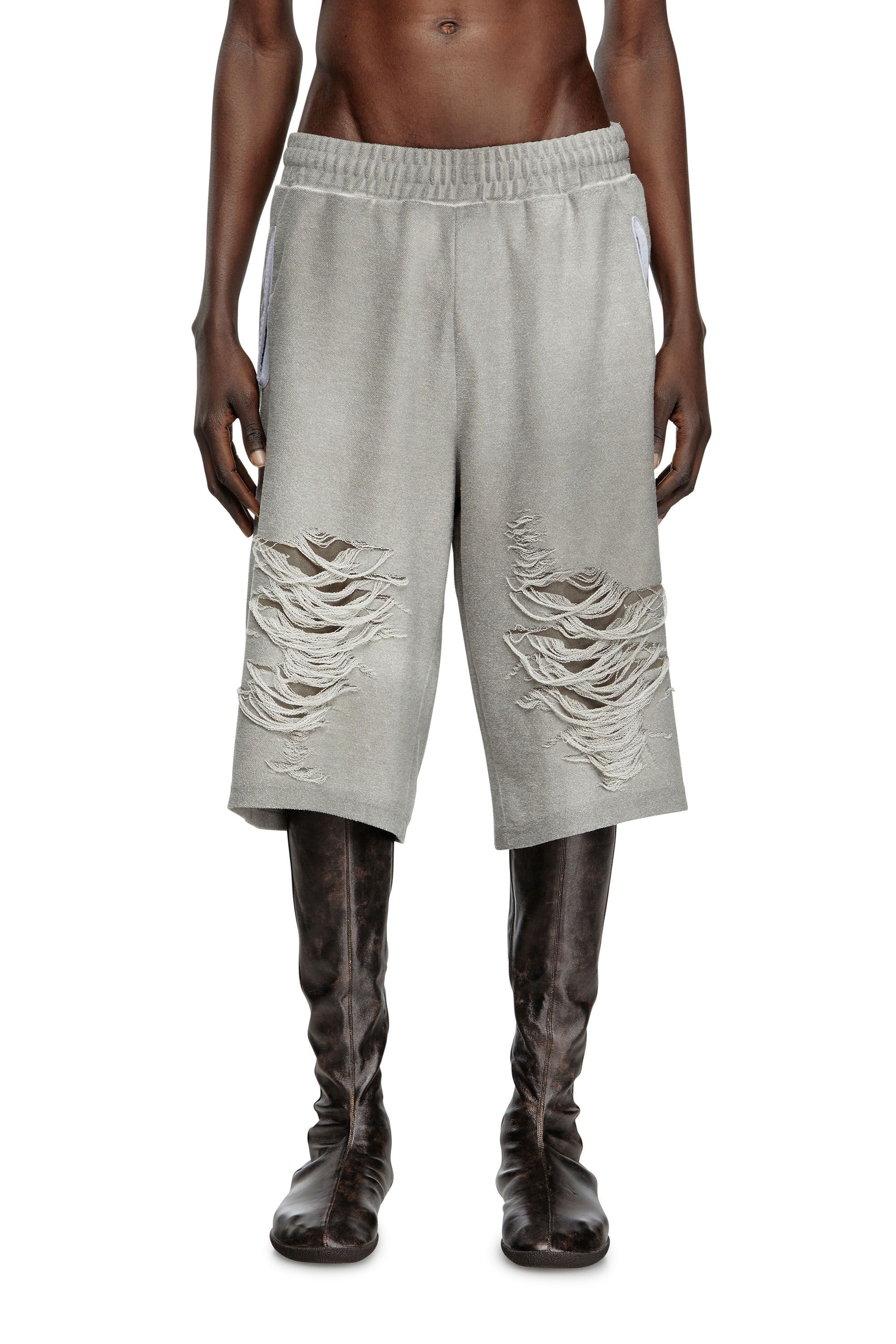 Diesel - P-PERC-SHORT, Male's Shorts with distressed knees in グレー - 3