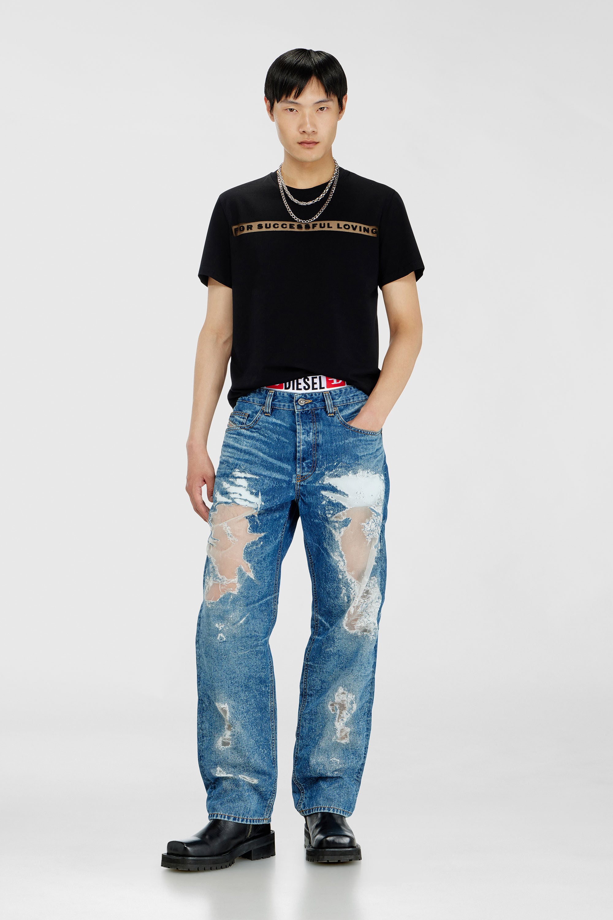 Diesel - PR-T-NOTS-CHI-R, Unisex's T-shirt with For Successful Loving logo in ブラック - 1