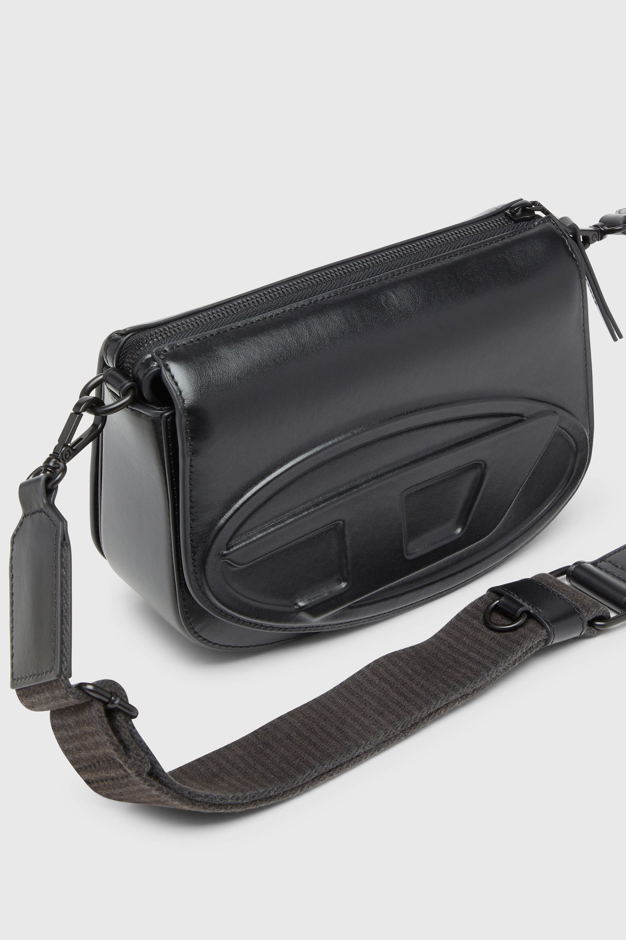 soleileカメラバック黒 1DR CAMERA BAG カメラバッグ｜ブラック｜ウィメンズ｜DIESEL