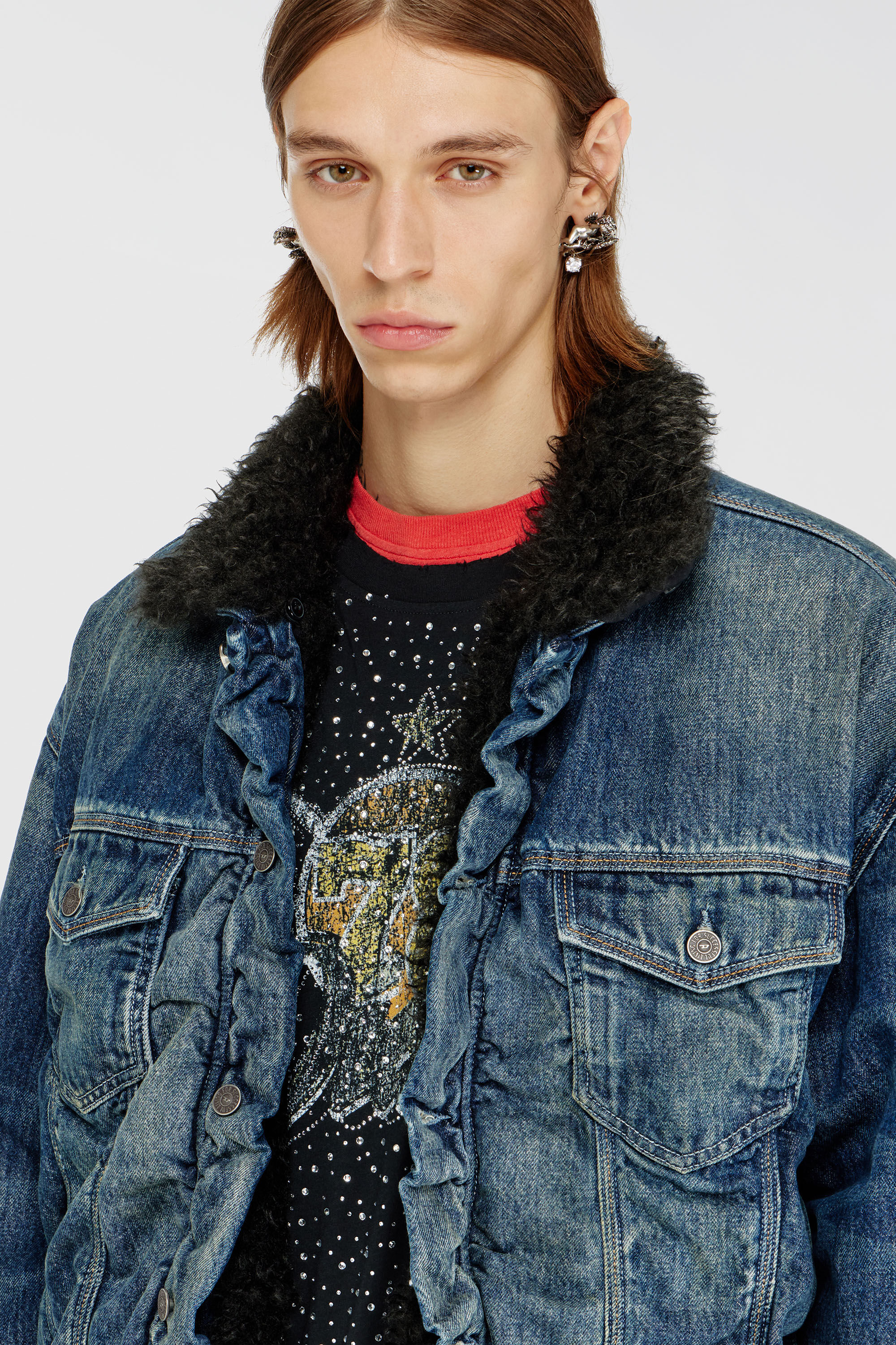 Diesel - D-CURLY-FSJ1, Unisex's Teddy-lined trucker jacket in denim in ミディアムブルー - 4