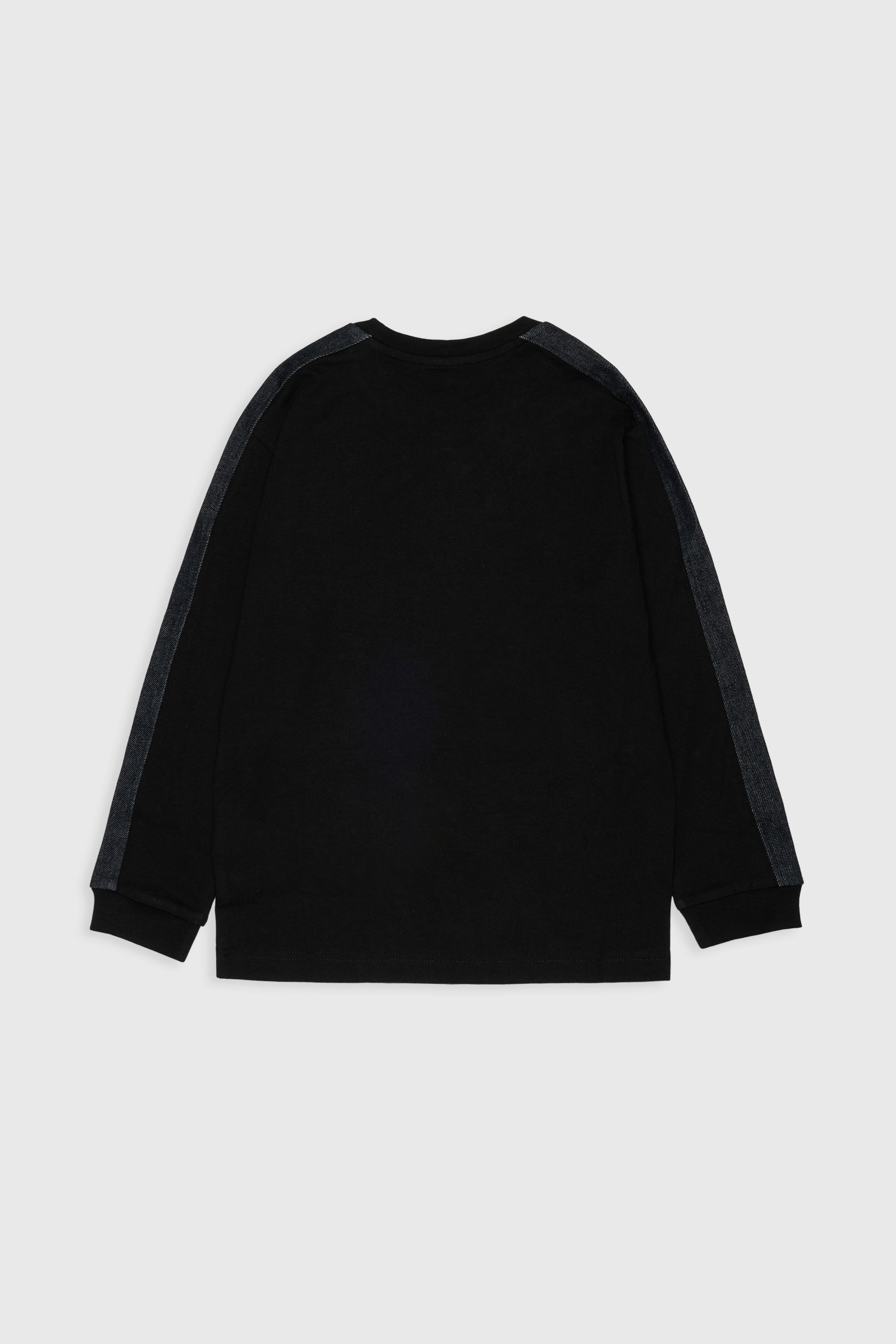 Diesel - TEAN OVER, Male's Tシャツ in ブラック - 2
