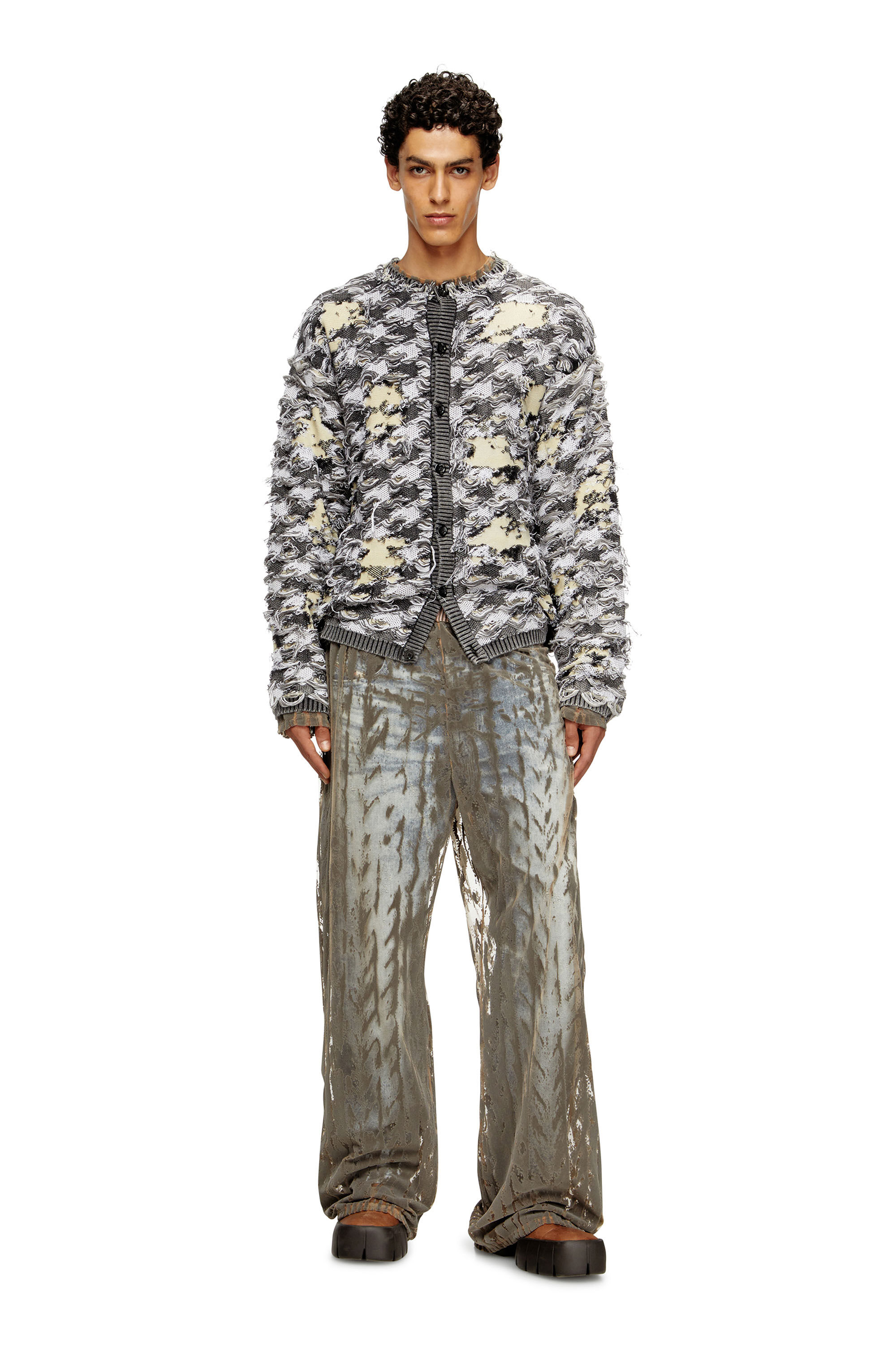 Diesel - K-VALBOR, Male's Cardigan in devor&eacute; houndstooth jacquard in ベージュ/グレー - 1