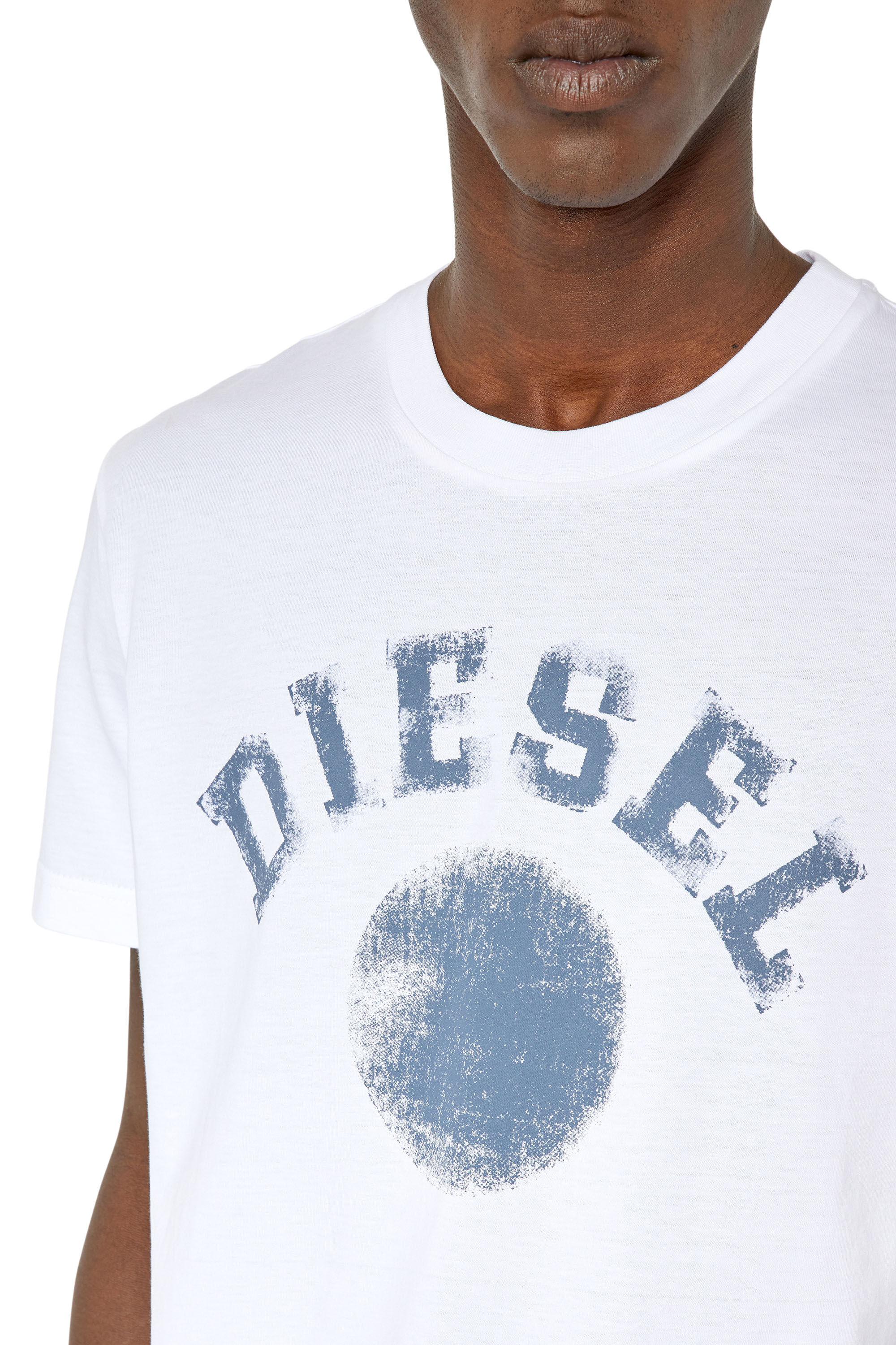 Diesel - T-DIEGOR-K56, Male's Tシャツ スリムフィット in ホワイト - 4