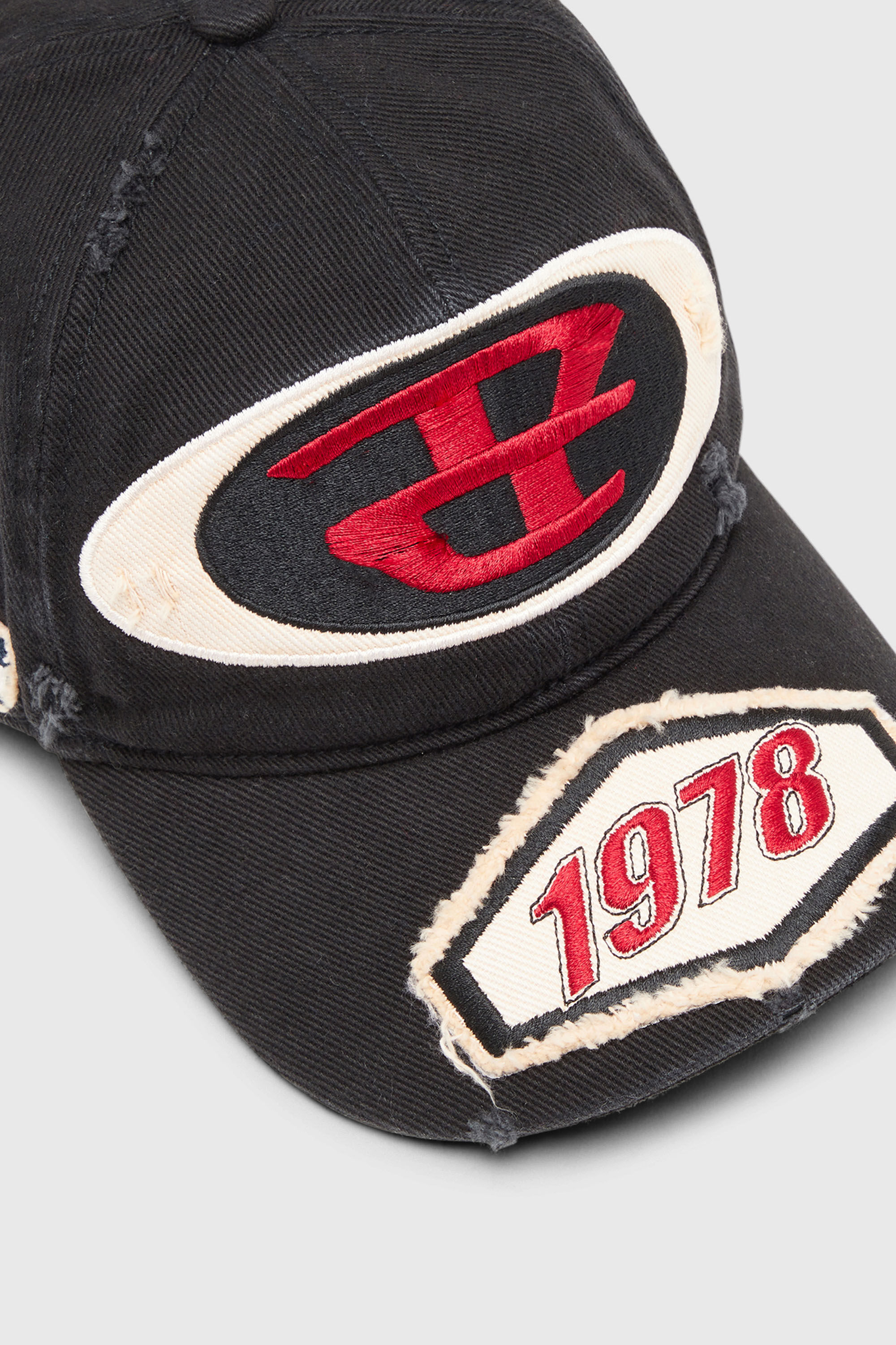 C-BRAFF Baseball cap with embroidered patches｜ブラック