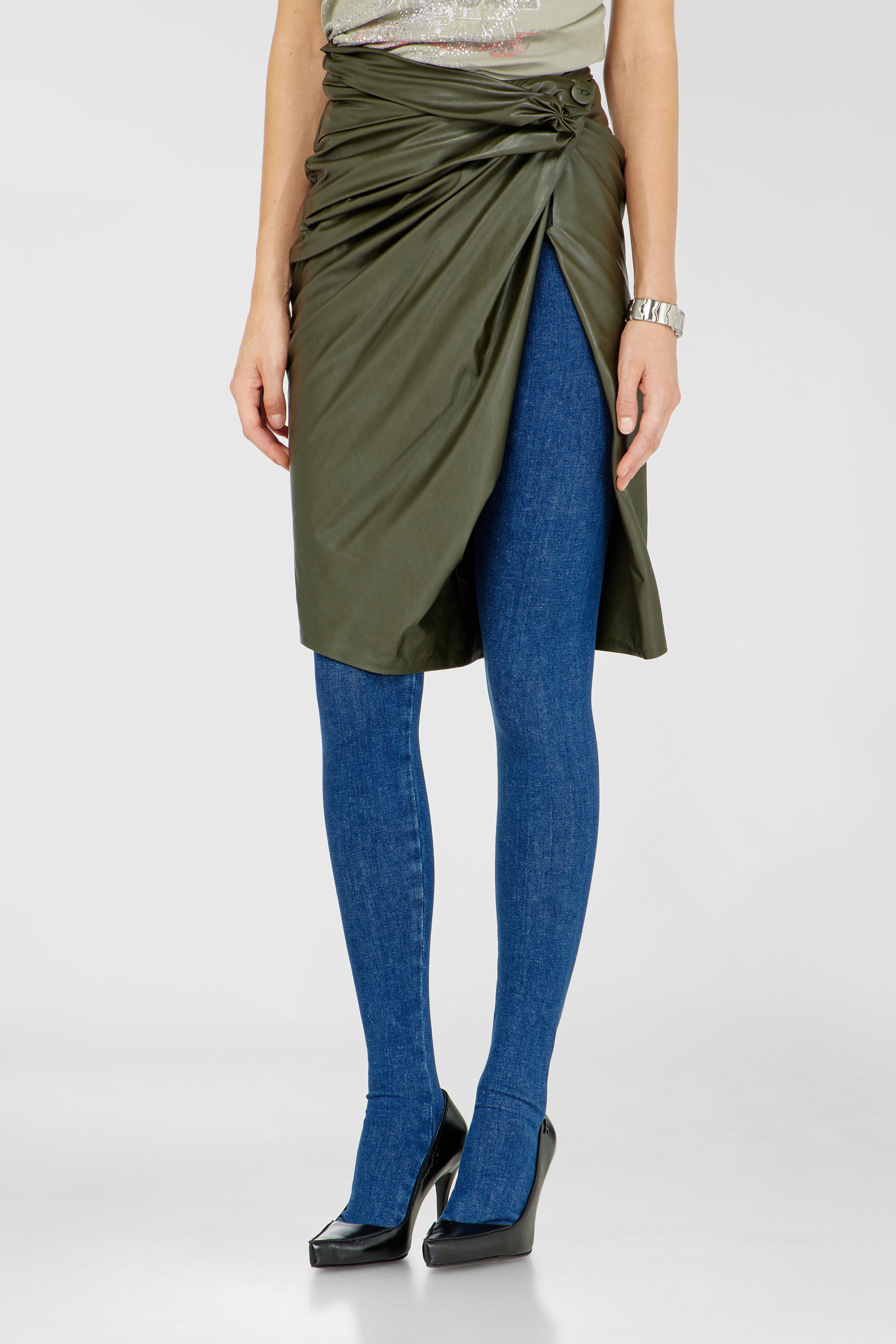 Diesel - O-DASLI, Female's Draped pencil skirt with split in ミリタリーグリーン - 3