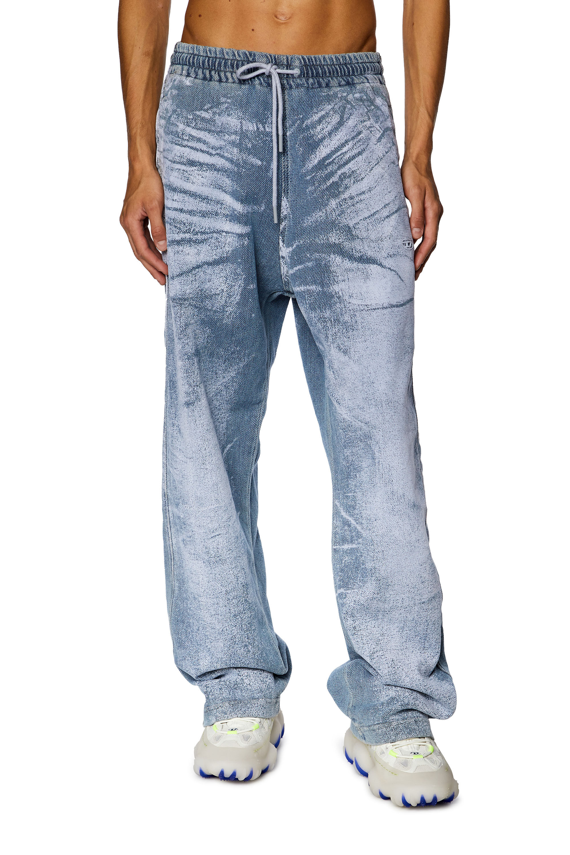 Diesel - Straight Jeans D-Martia 068JK, Male's デニムルーズフィットワイドパンツ in ライトブルー - 3