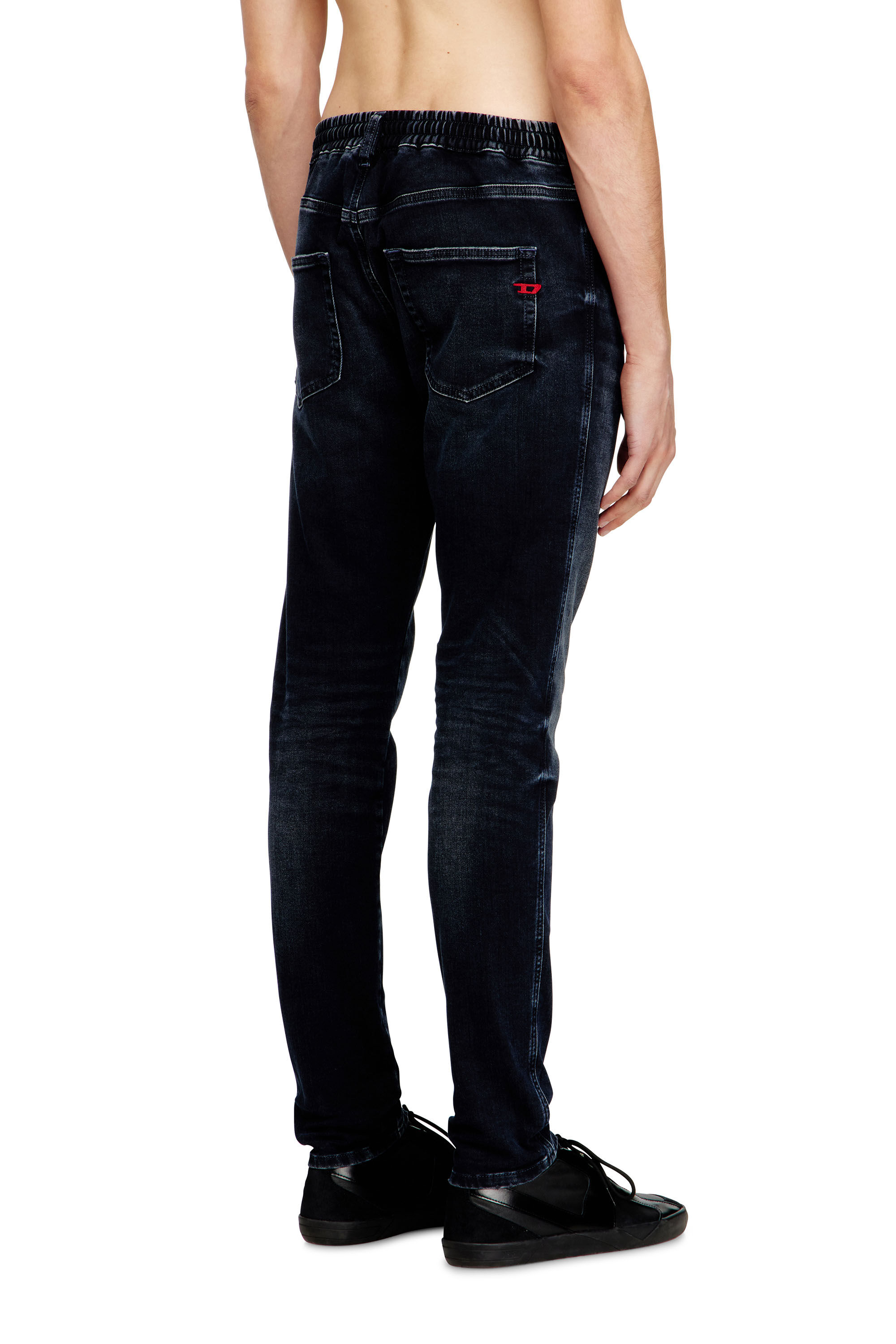Diesel - Male's Slim 2062 D-Strukt Joggjeans&reg; 09N80, ダークブルー - 3