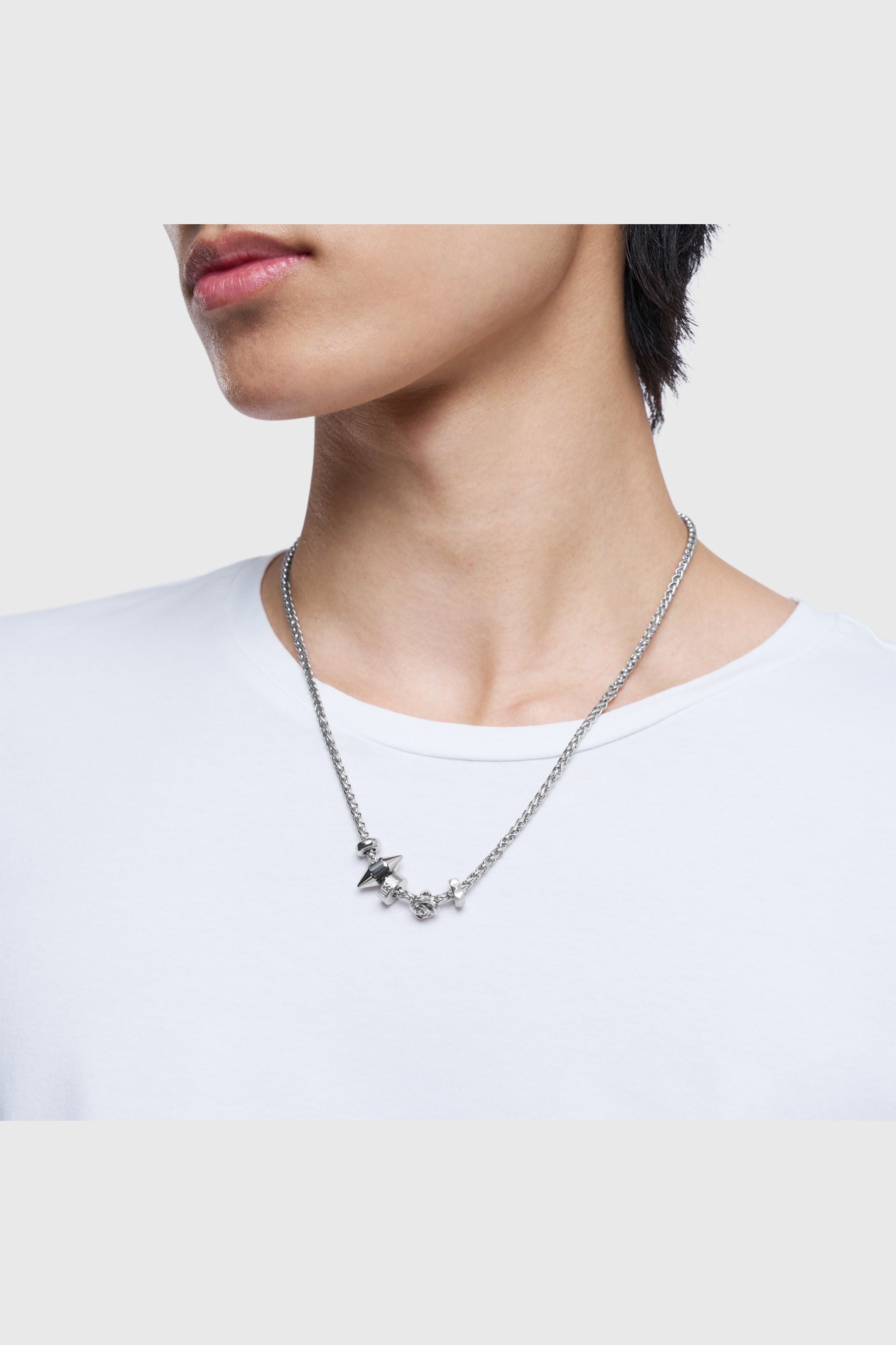 DX1623040 JEWELLERY ネックレス｜シルバー｜ウィメンズ｜DIESEL