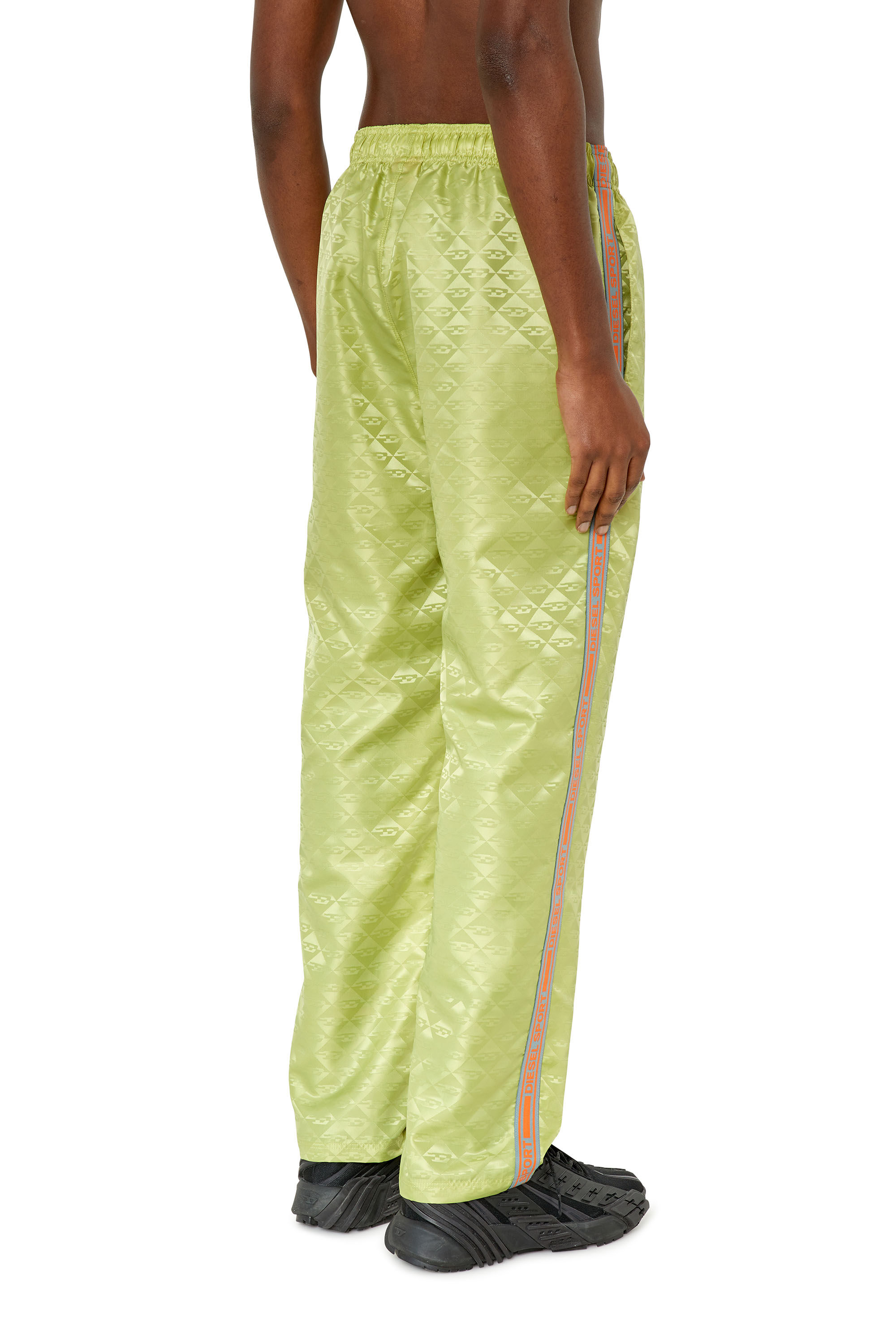 Diesel - AMWB-CREED-HT26, Male's トラックパンツ トレーニング DIESEL SPORT in グリーン - 2