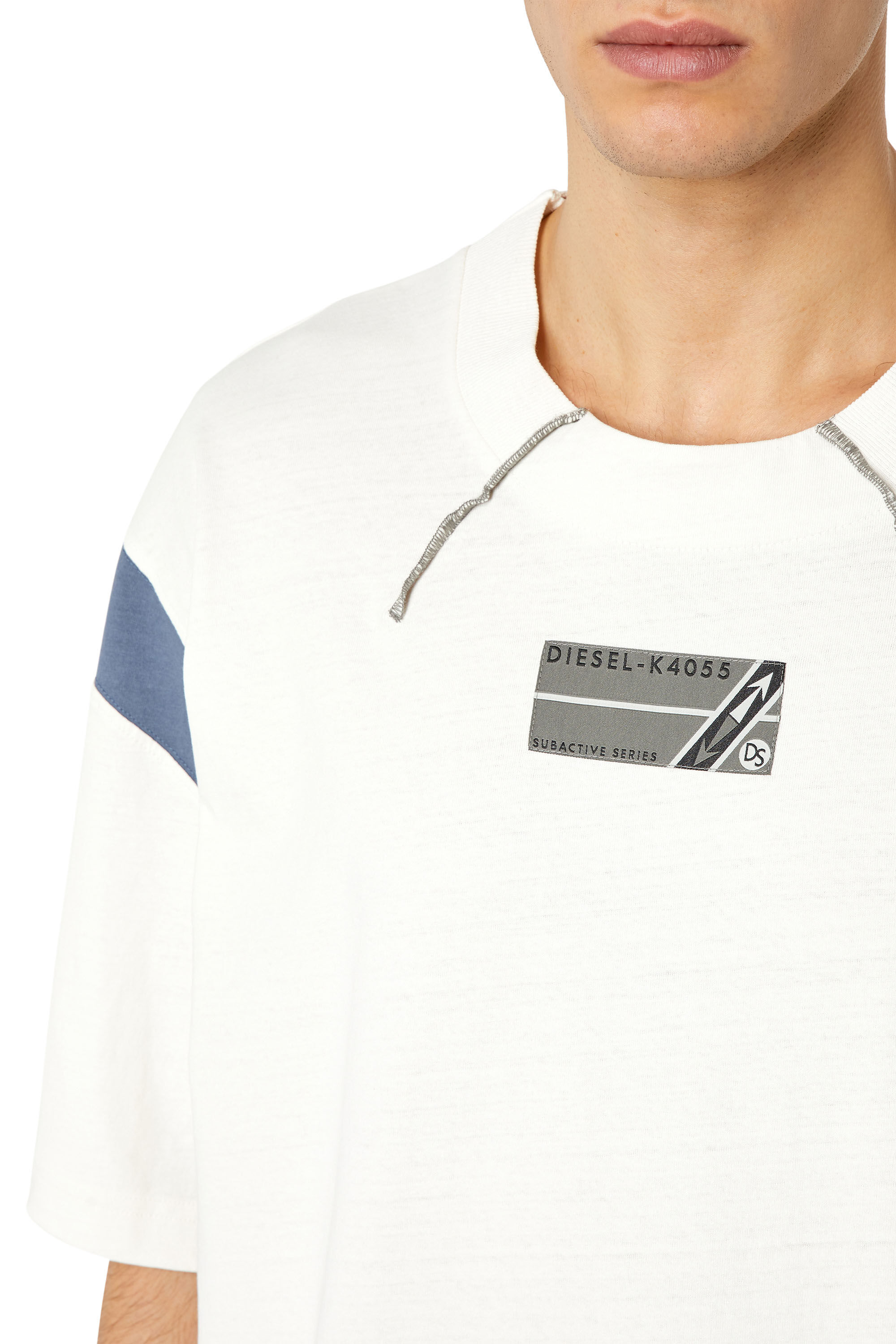 Diesel - T-BEST, Male's Tシャツ ルーズフィット パフプリント in ホワイト - 4