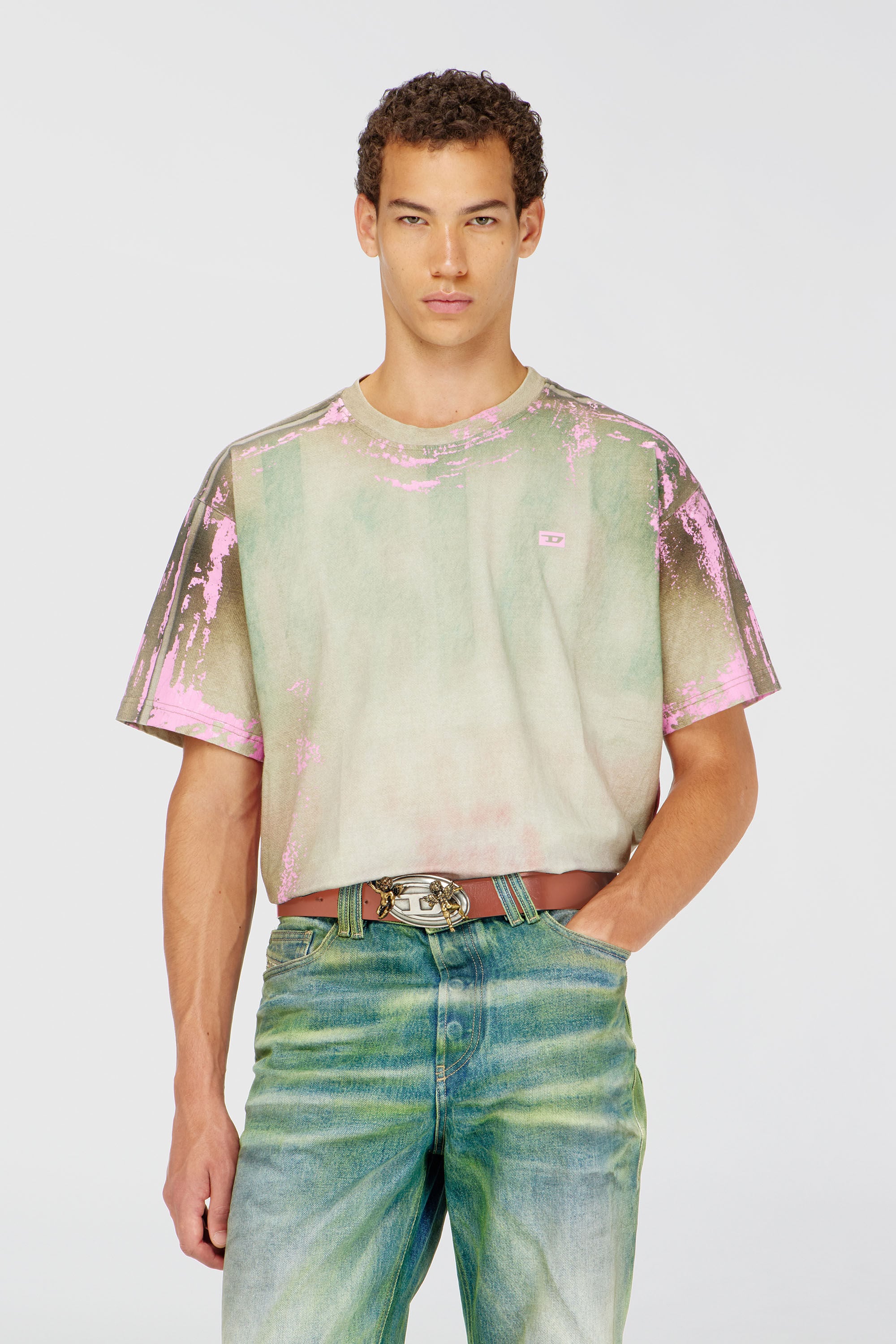 Diesel - T-FILMY-SHO, Male's T-shirt in cracked leather-effect jersey in ピンク/グリーン - 3