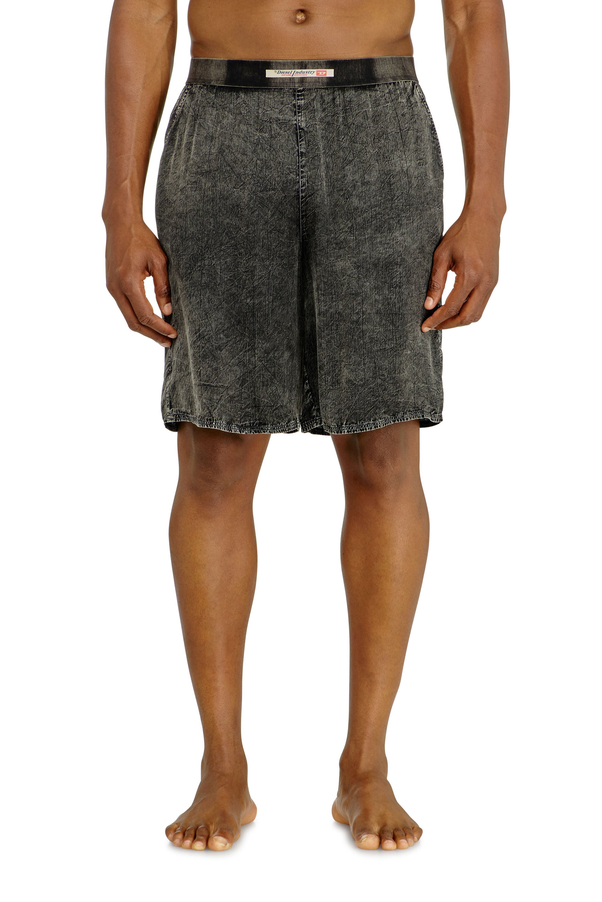 Diesel - JAGO-DNM, Male's ショートパンツ in ダークグレー - 1