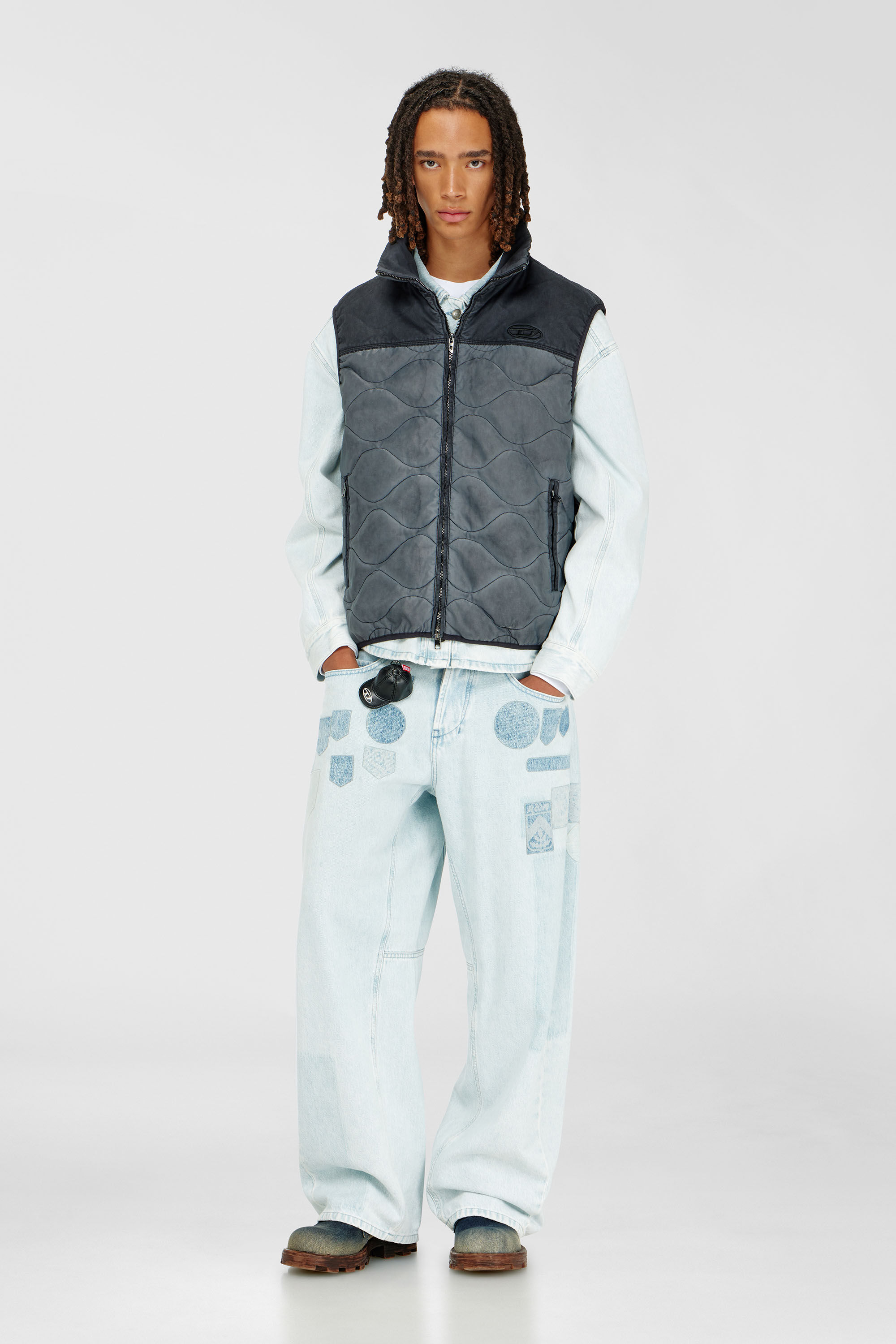 Diesel - J-ALVAR, Male's ジップアップベスト in ダークグレー - 1