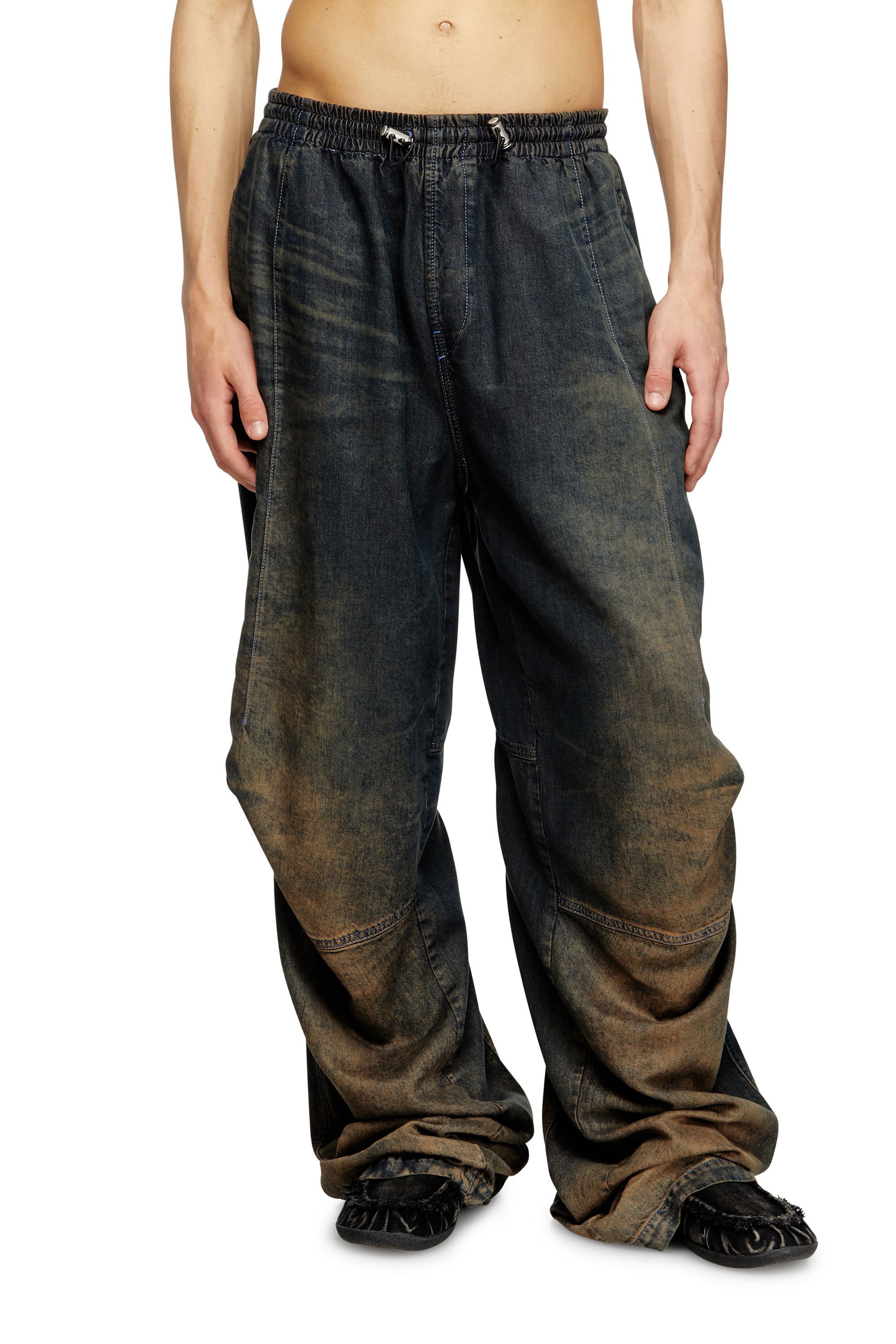 Diesel - Male's Relaxed Jeans D-Pari 068TF, ダークブルー - 3