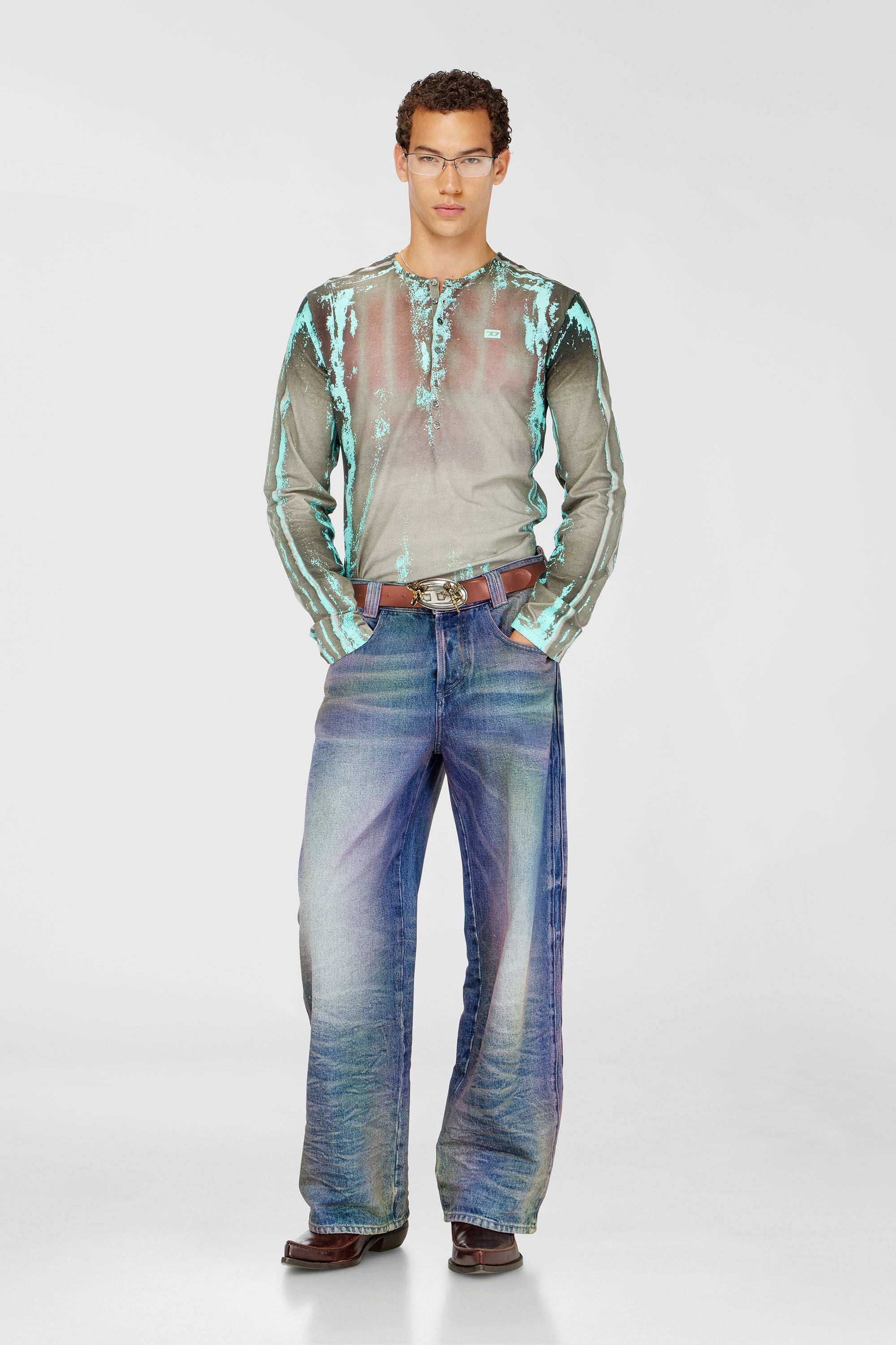 Diesel - T-FYNO-ML, Male's Grandad T-shirt in cracked leather-effect jersey in グレー/ブルー - 1