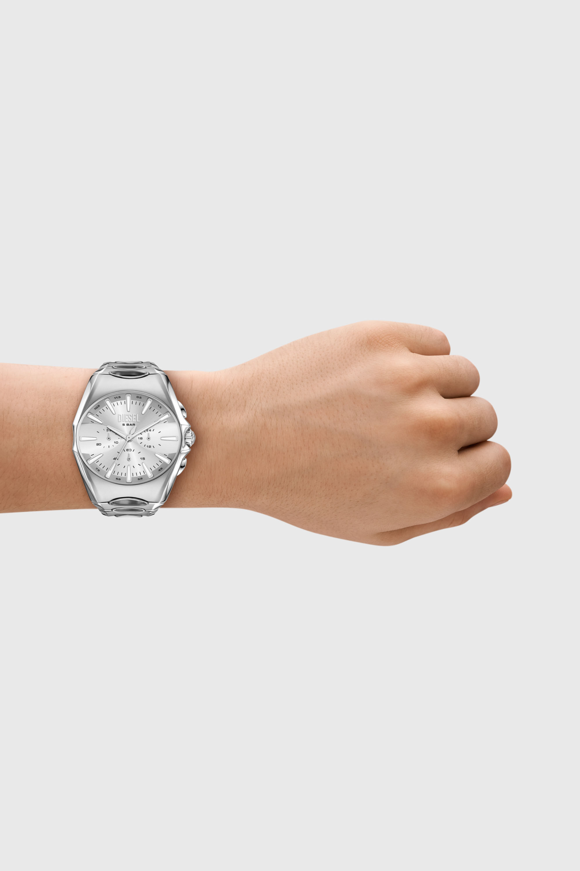 DZ4694 WATCH D-Curve stainless steel watch｜シルバー｜メンズ｜DIESEL
