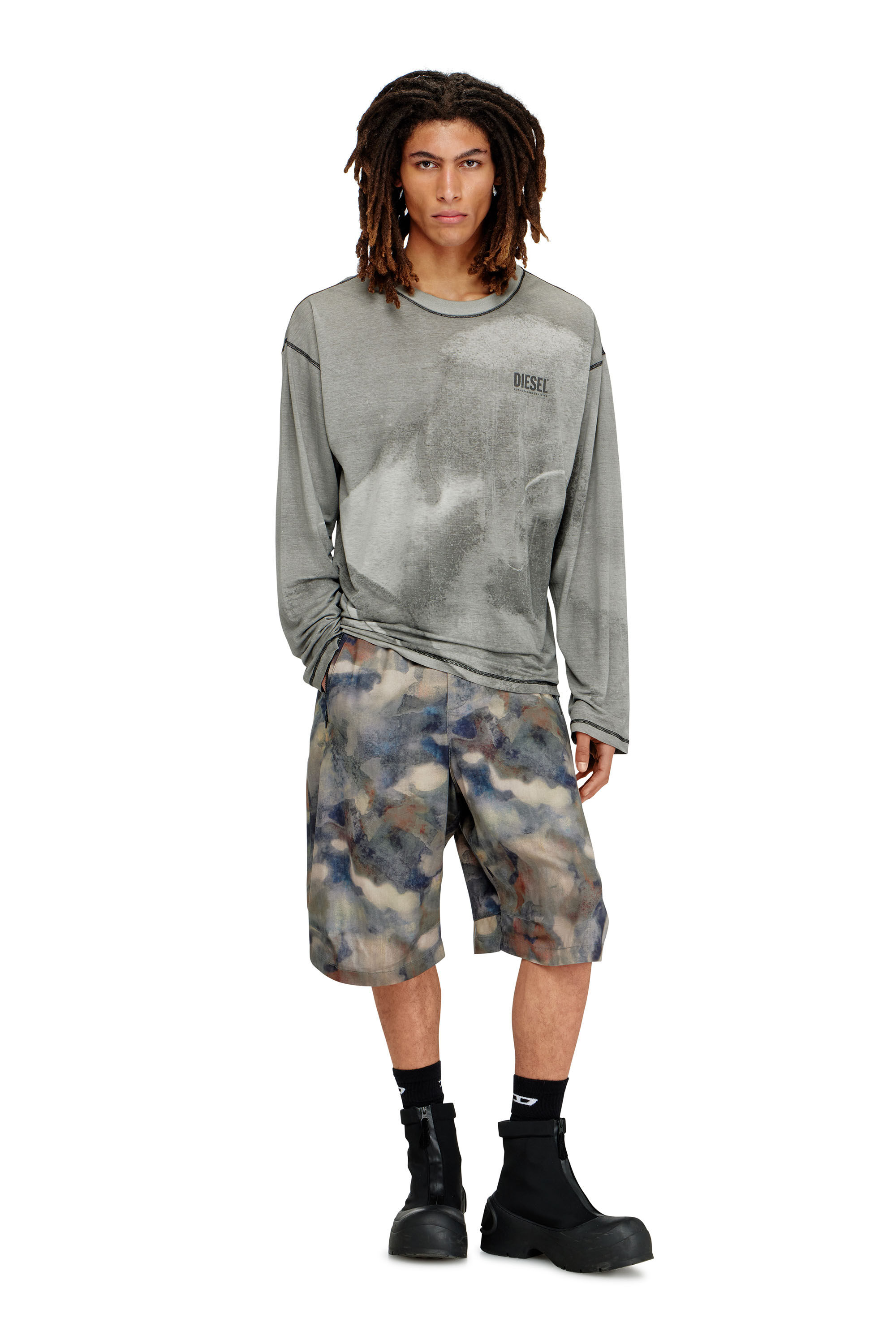 Diesel - T-BOXT-LS-NC-V1, Male's Long-sleeve T-shirt with trompe l'oeil print in グレー - 1