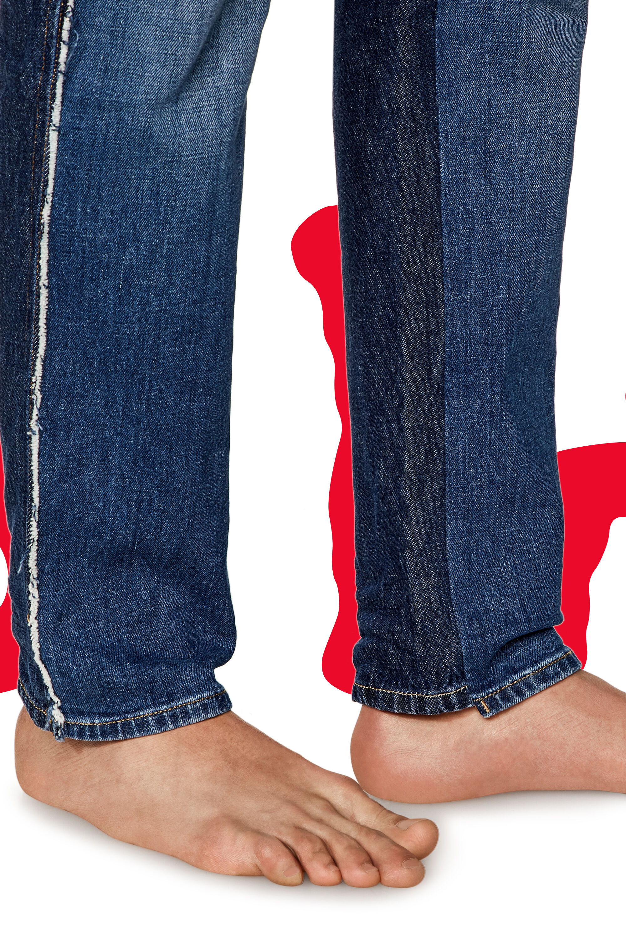 Diesel - Unisex's Regular Jeans Dieseloves 04 09K47, ミディアムブルー - 5