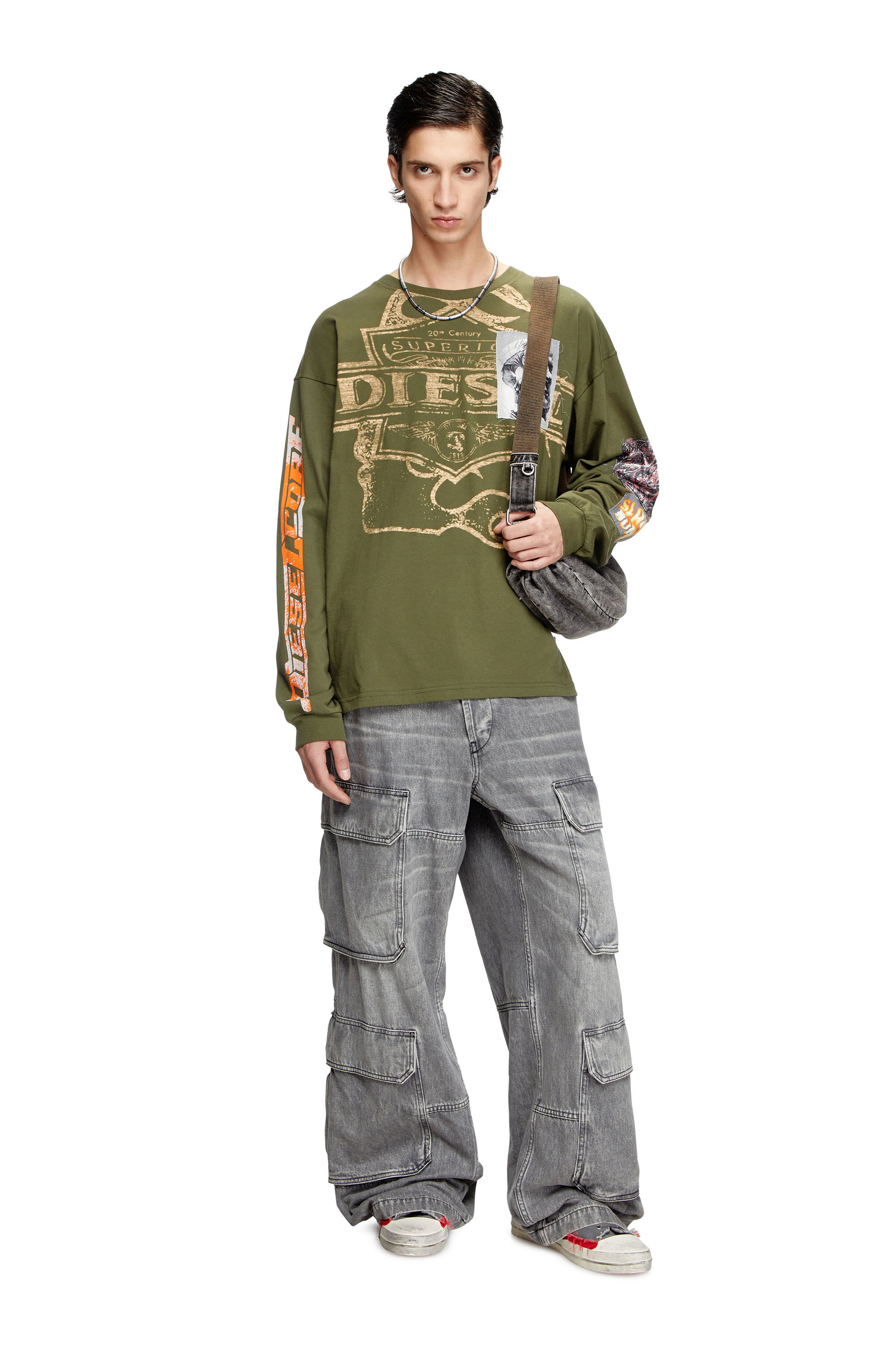 Diesel - T-BOXT-LS-SLITS-R5, Male's Long-sleeve T-shirt with graphic patches in ミリタリーグリーン - 1