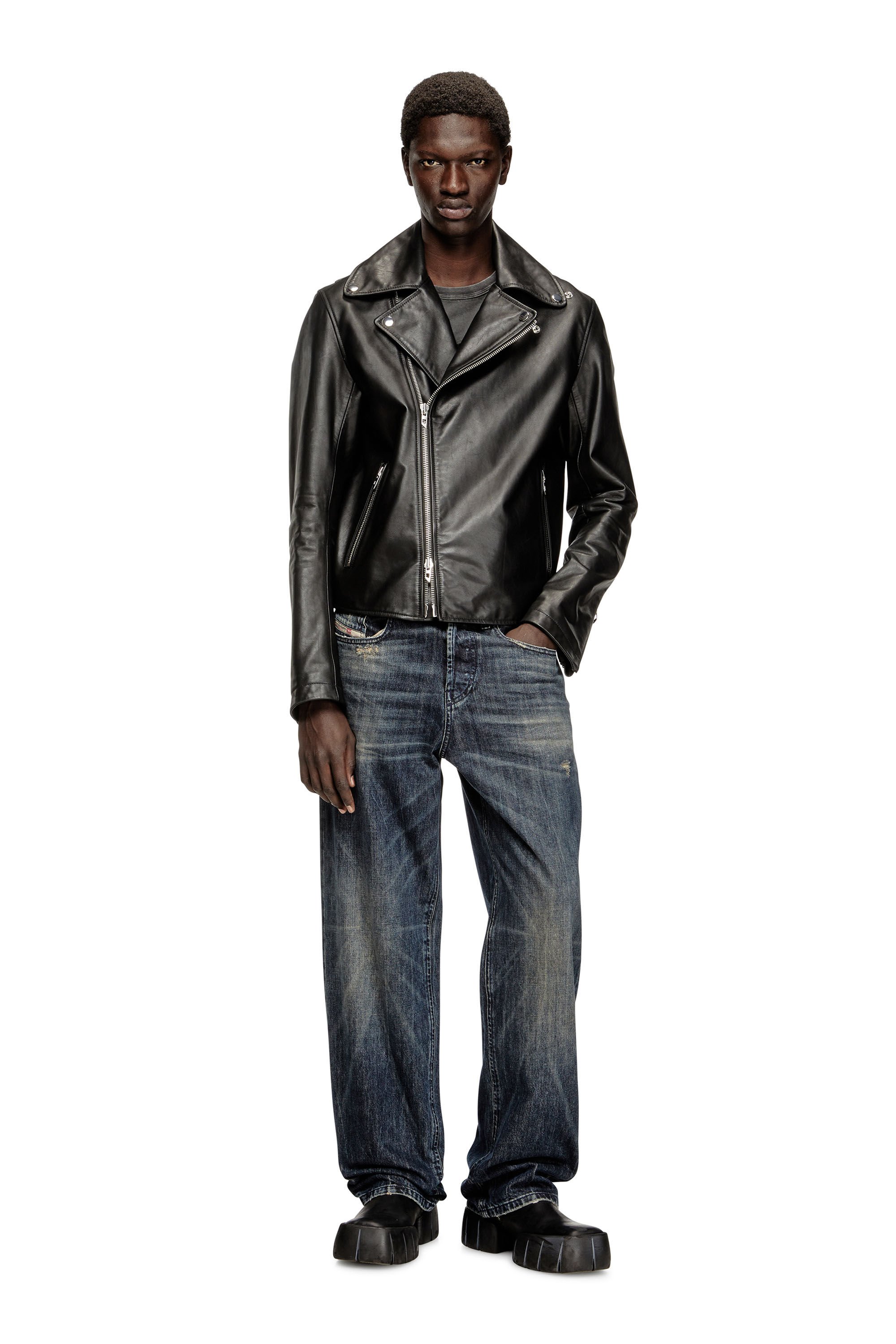Diesel - L-EO-WRD, Male's Biker jacket in waxed leather in ブラック - 1