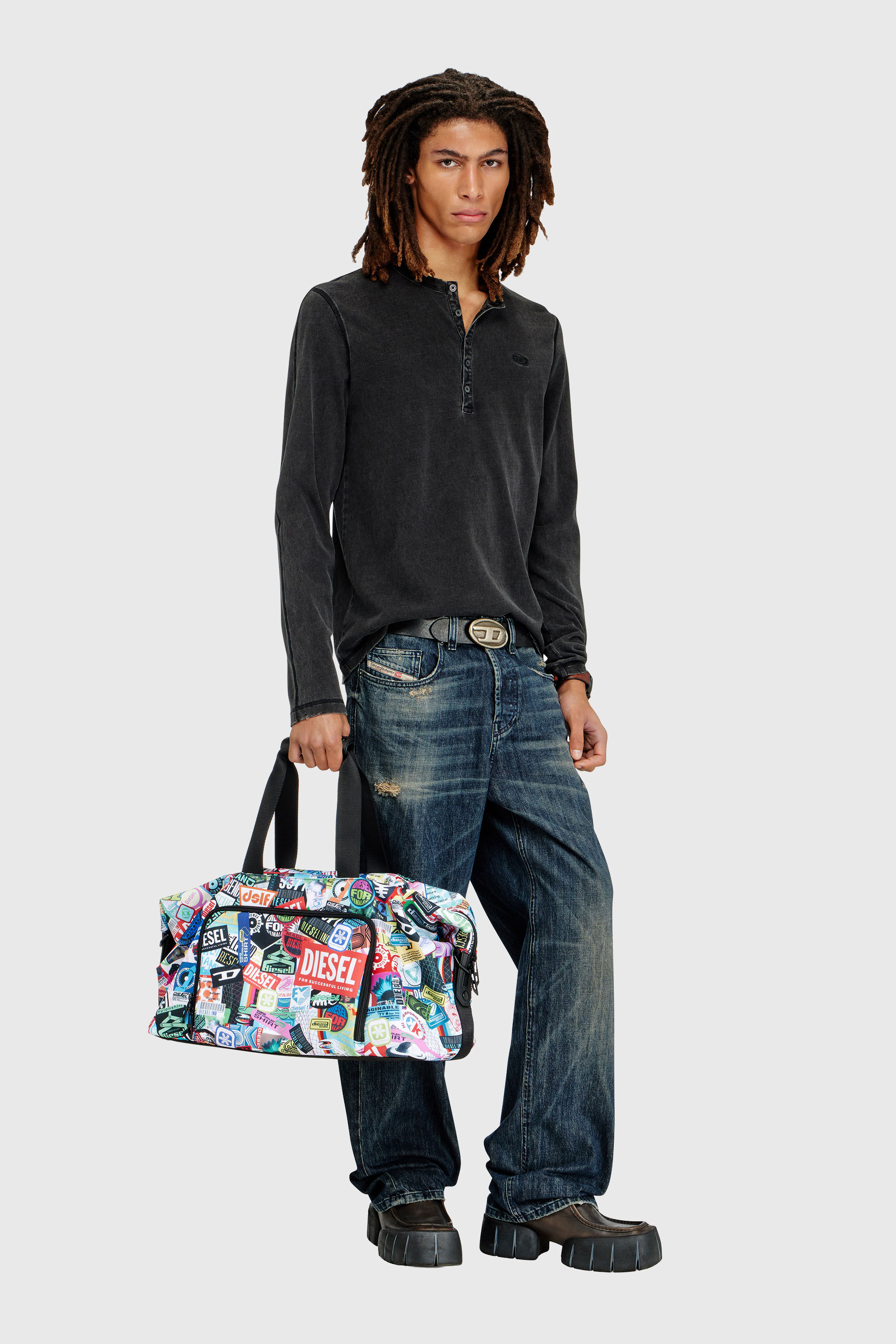 DIESEL PC PRINTED DUFFLE-STICKERS- DSB00 Pratical duffle bag with