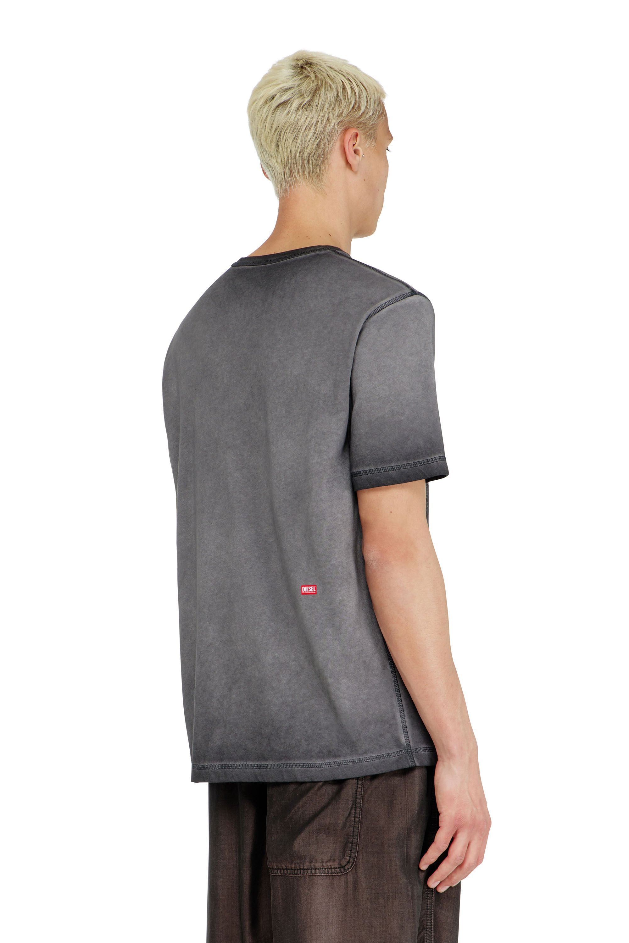 Diesel - T-RAWJUST-AA1, Male's Tシャツ in ダークグレー - 4