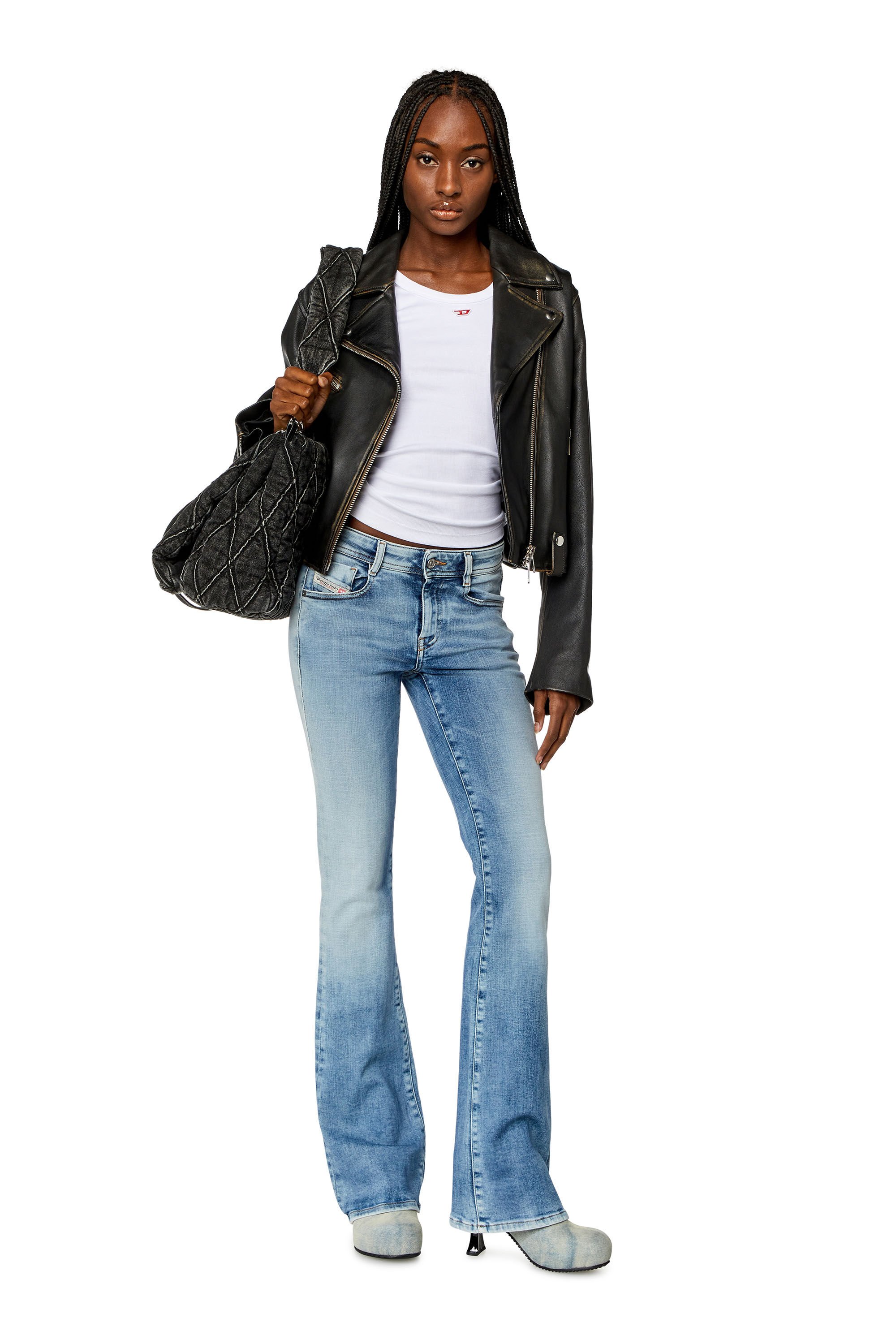 Diesel - Female's Bootcut Jeans 1969 D-Ebbey 09H66, ライトブルー - 1