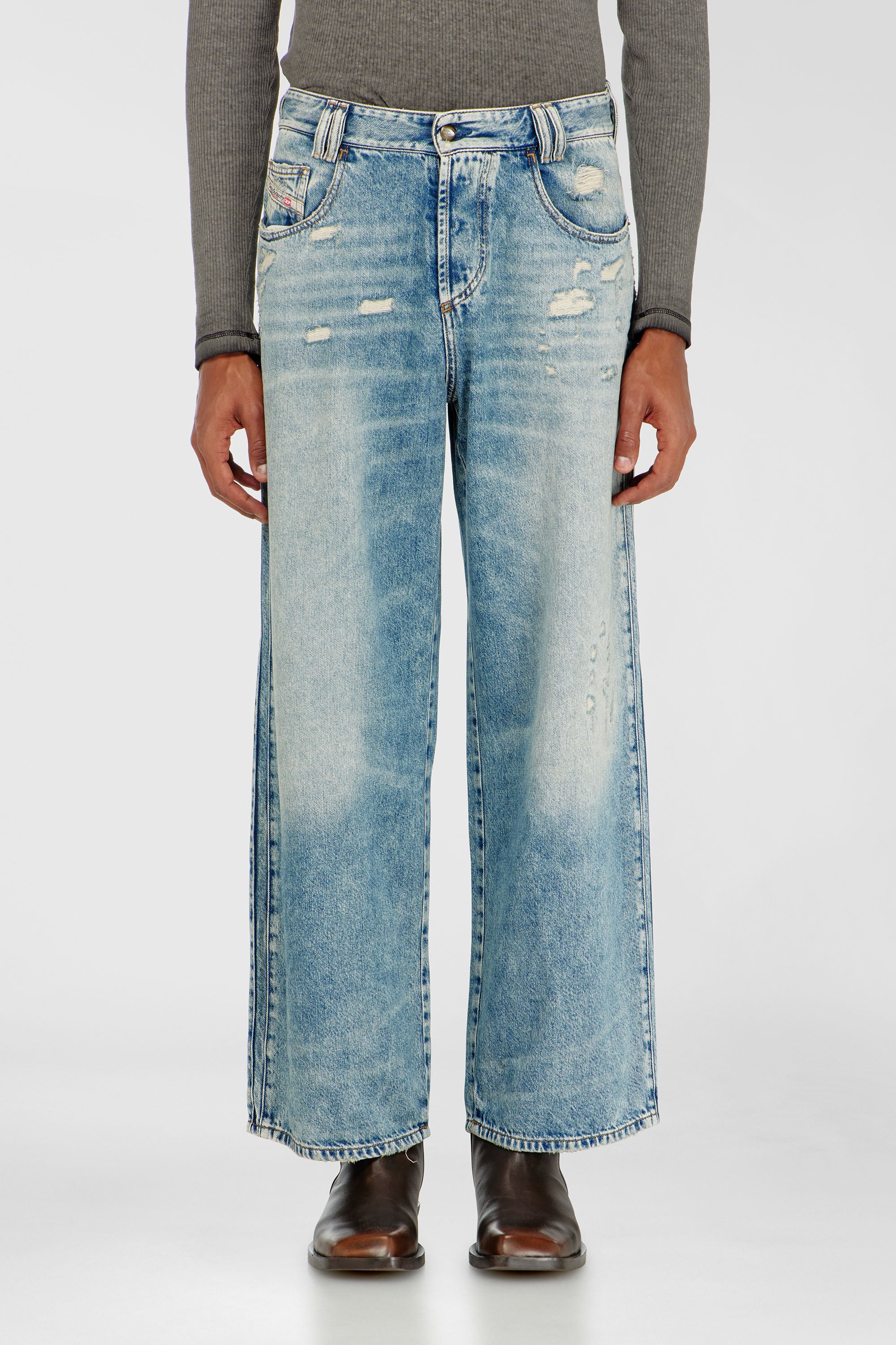Diesel - Unisex's Relaxed Jeans 1982 D-Hakou 09Q76, ライトブルー - 4