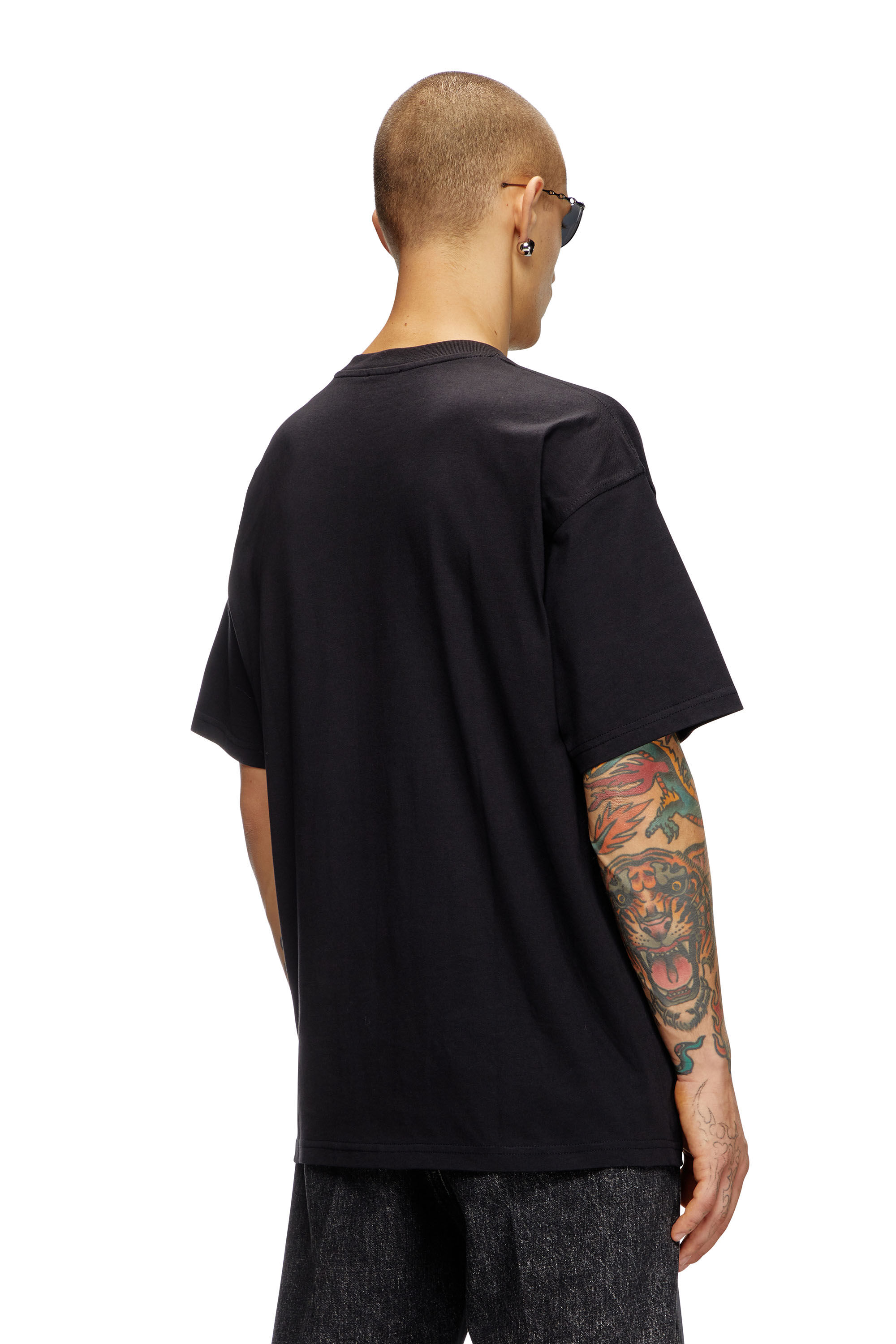 Diesel - T-BOXT-S5, Male's Crew neck T-shirt with Oval D logo in ブラック - 5