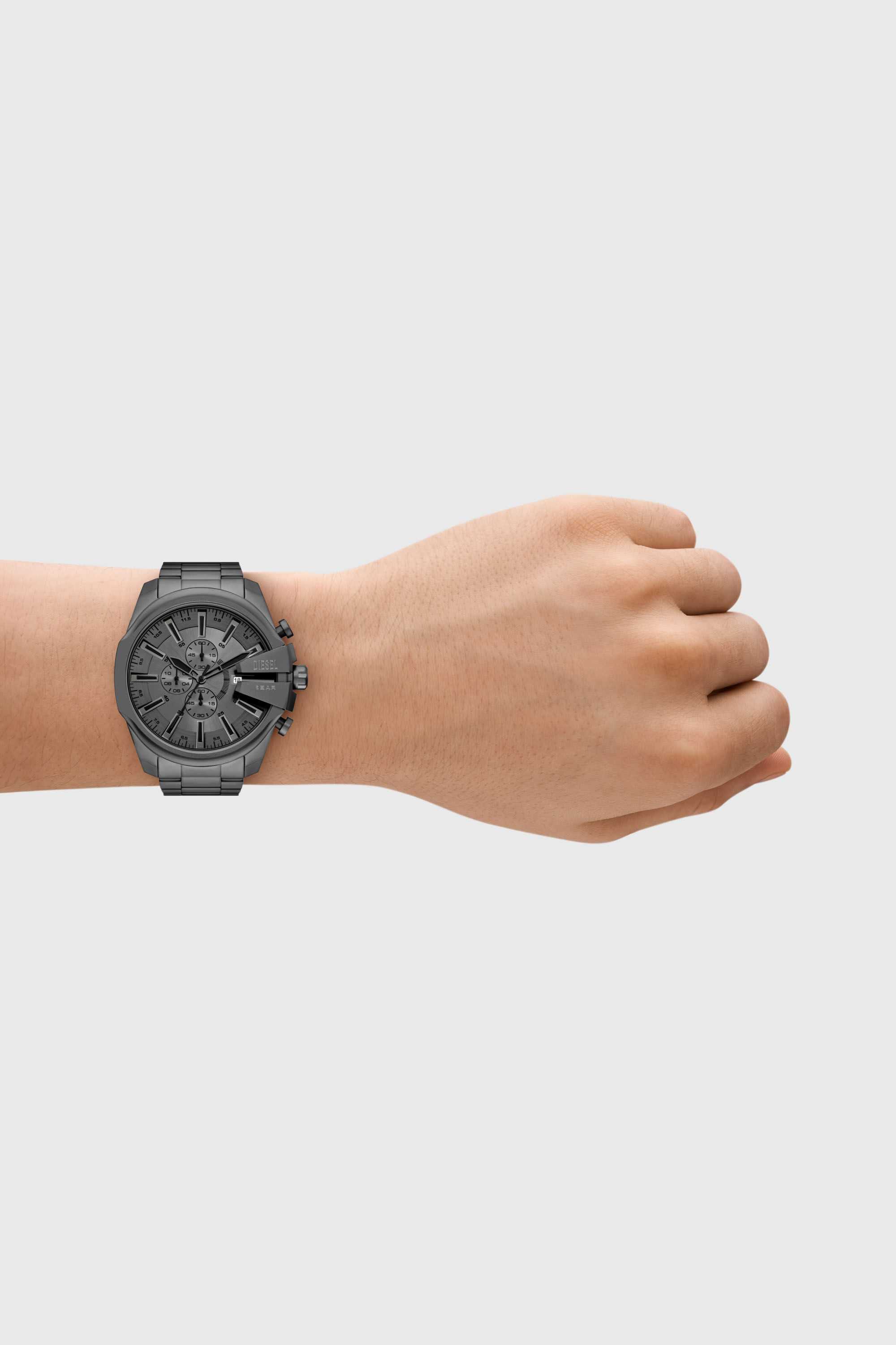 DZ4676 Mega Chief Slim stainless steel watch｜グレー｜メンズ｜DIESEL