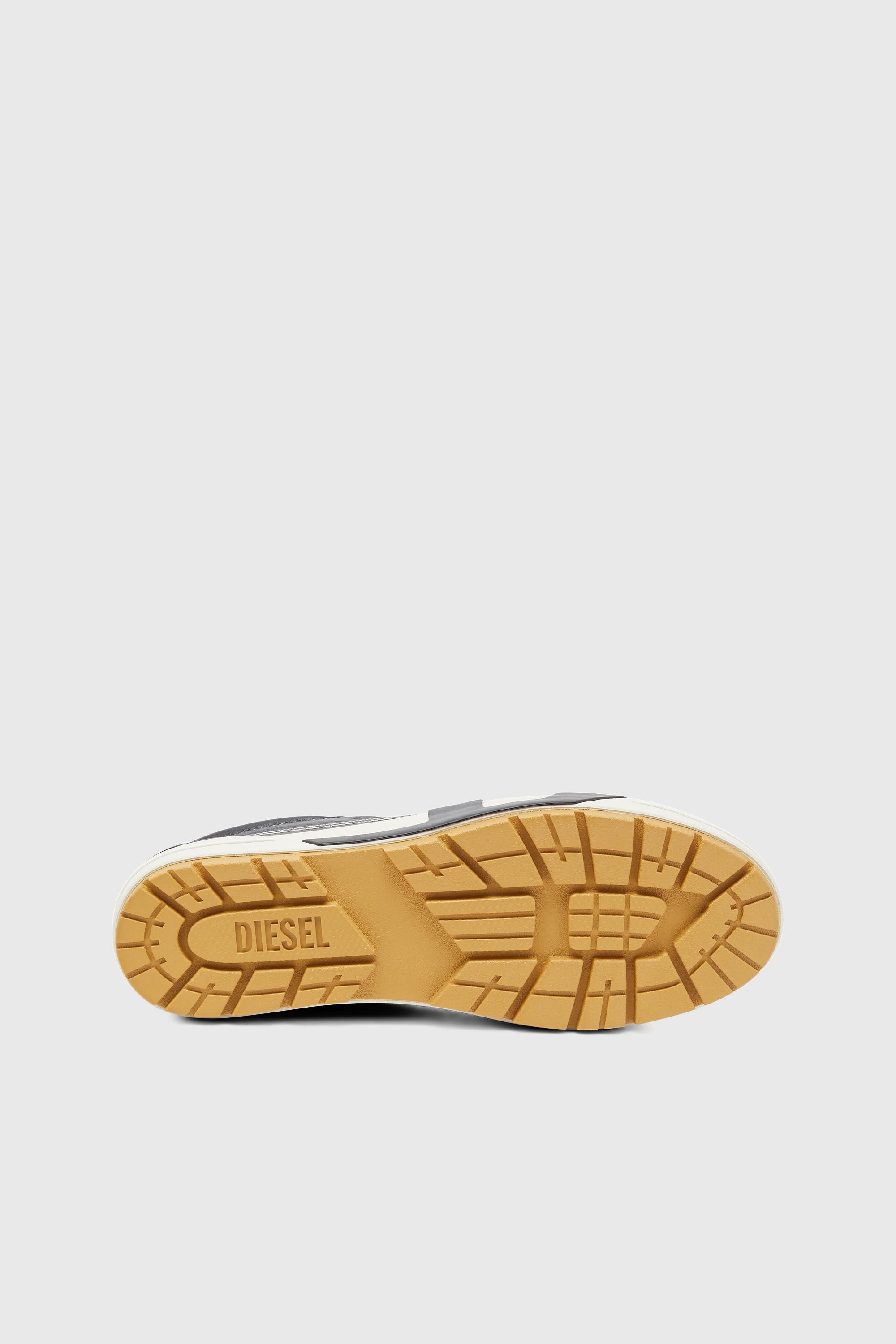 Diesel - S-D-VERSE MOCASSIN, Male's フラットシューズ in ブラック - 4