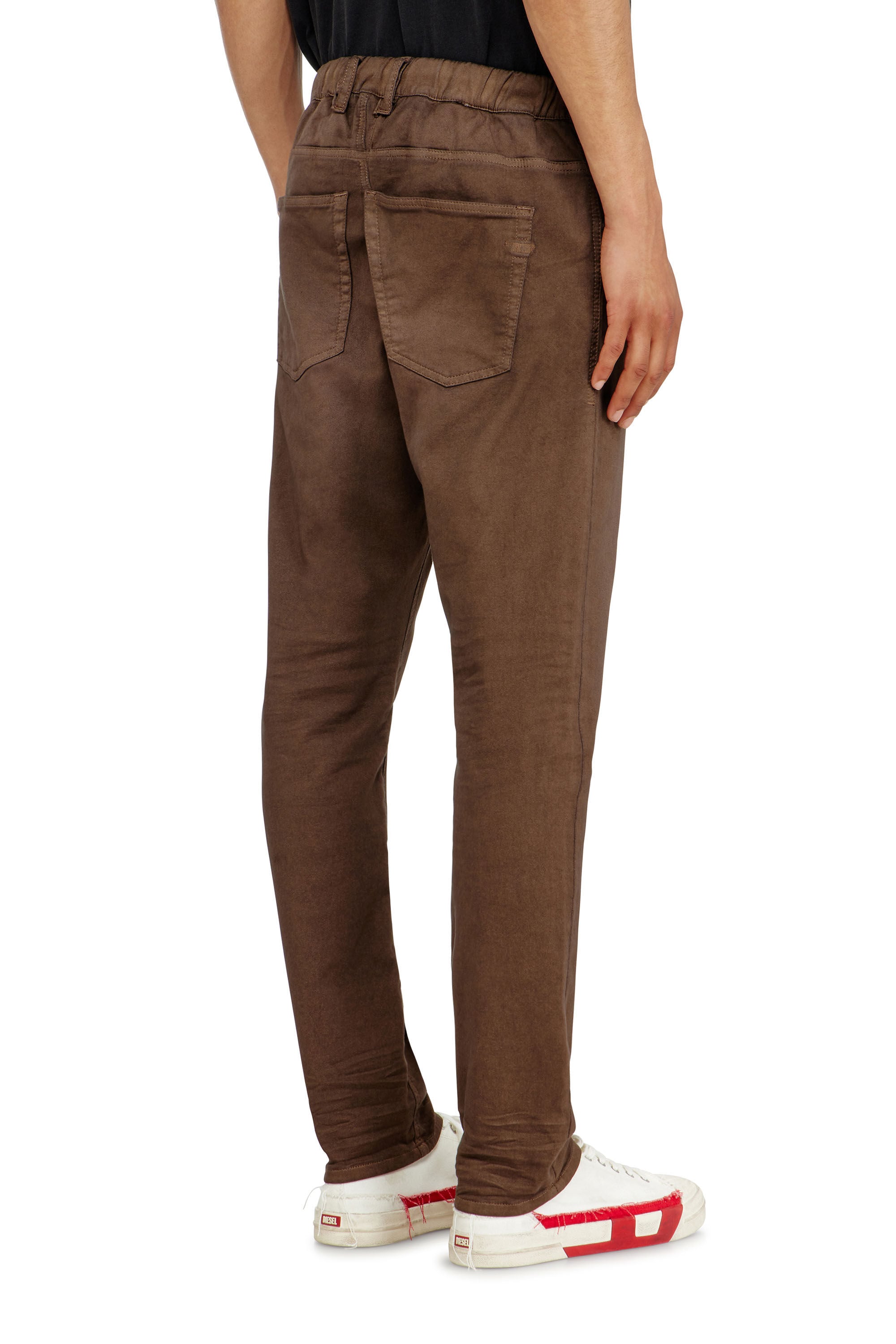 Diesel - Male's Regular 2032 D-Krooley-BW Joggjeans&reg; 0670M, ブラウン - 4