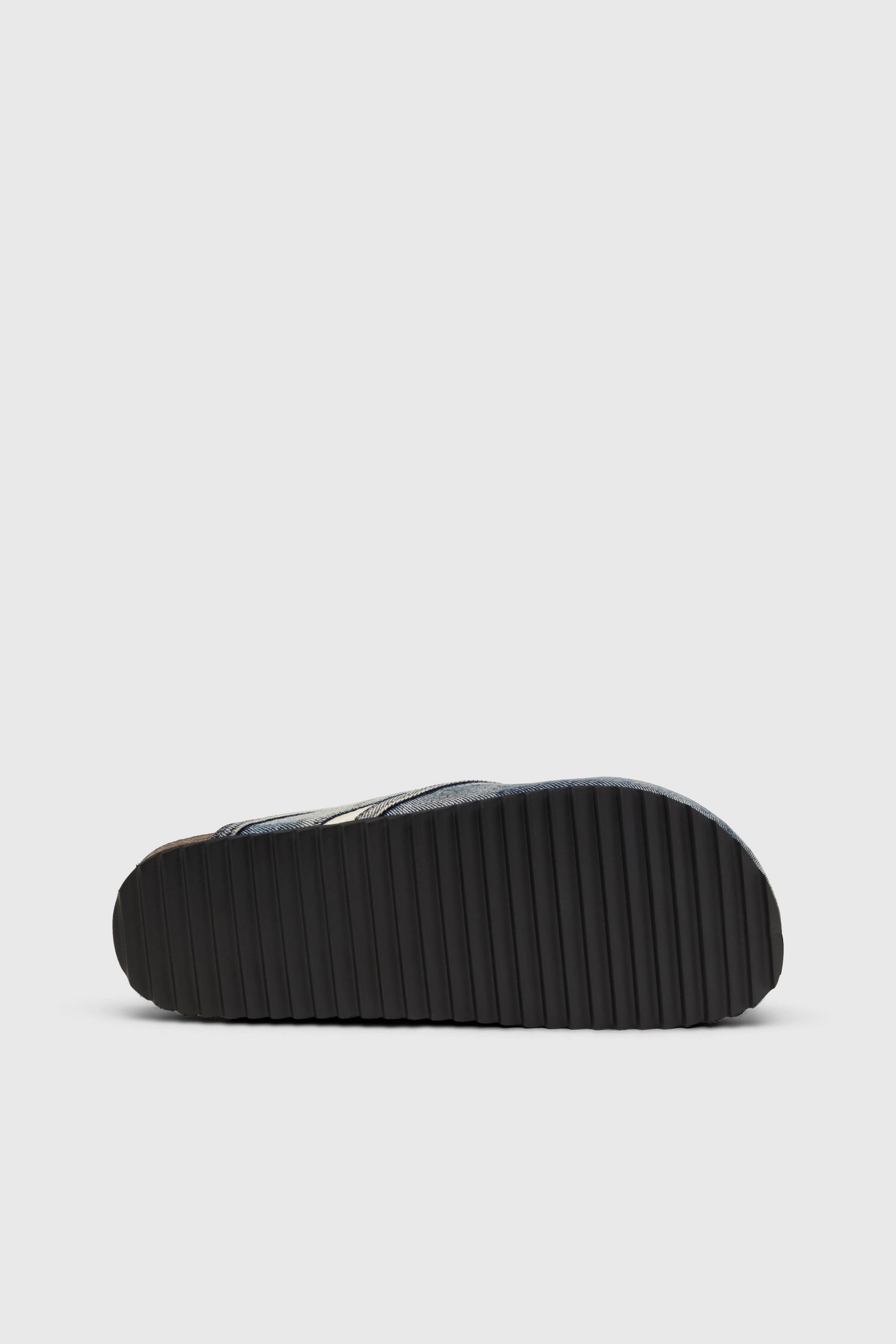 Diesel - D-WOODSTOCK SLIP-ON, Male's デニムスリッポンミュール in ダークブルー - 4