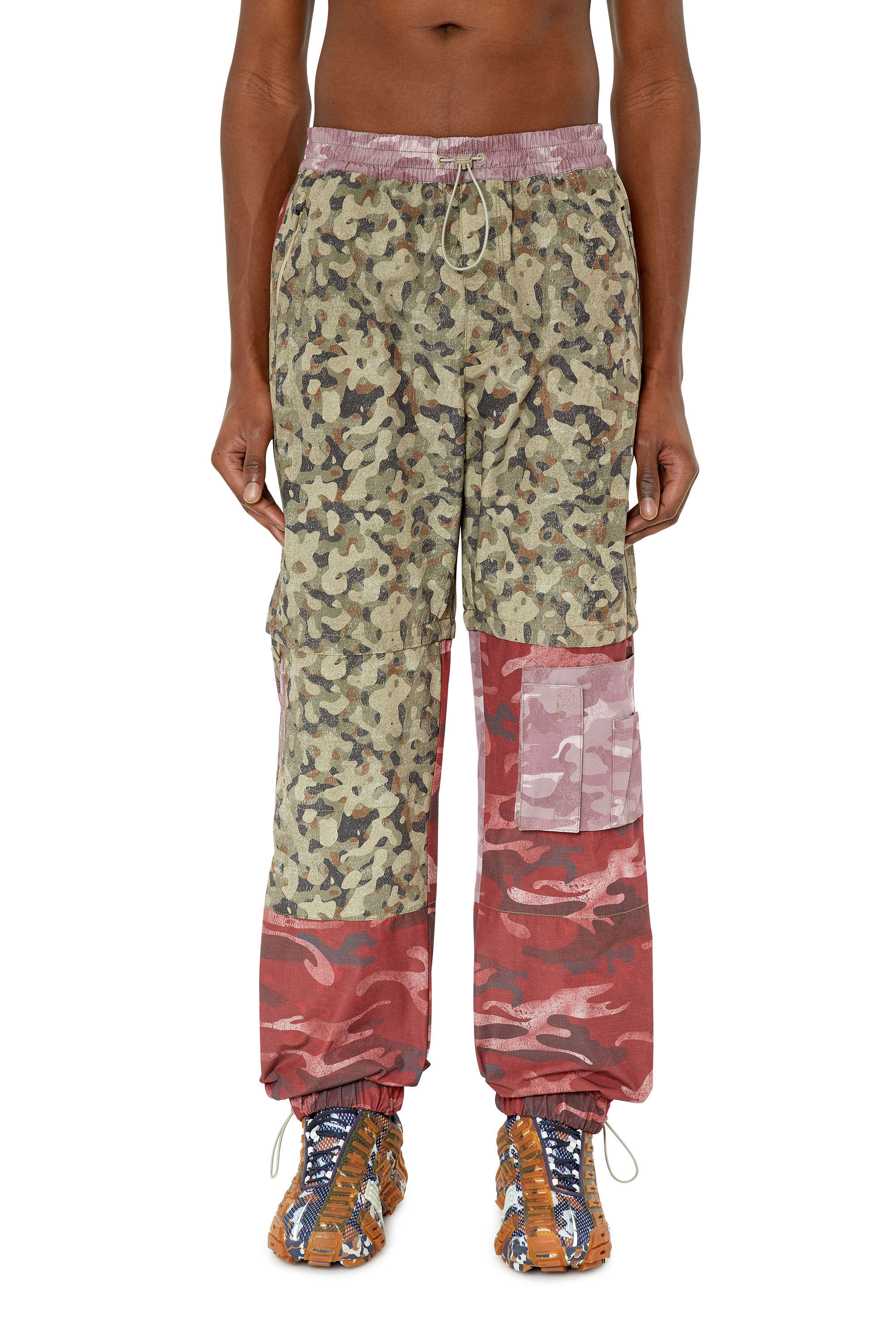 Diesel - AMWB-SIFAN-HT08, Male's パンツ ２WAY カモフラージュ DIESEL SPORT in グリーン/レッド - 1