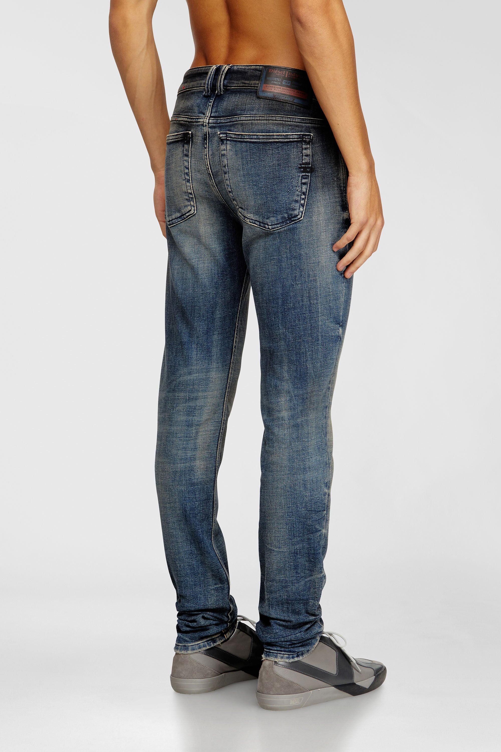 Diesel - Male's Skinny Jeans 1979 Sleenker 09N15, ミディアムブルー - 3