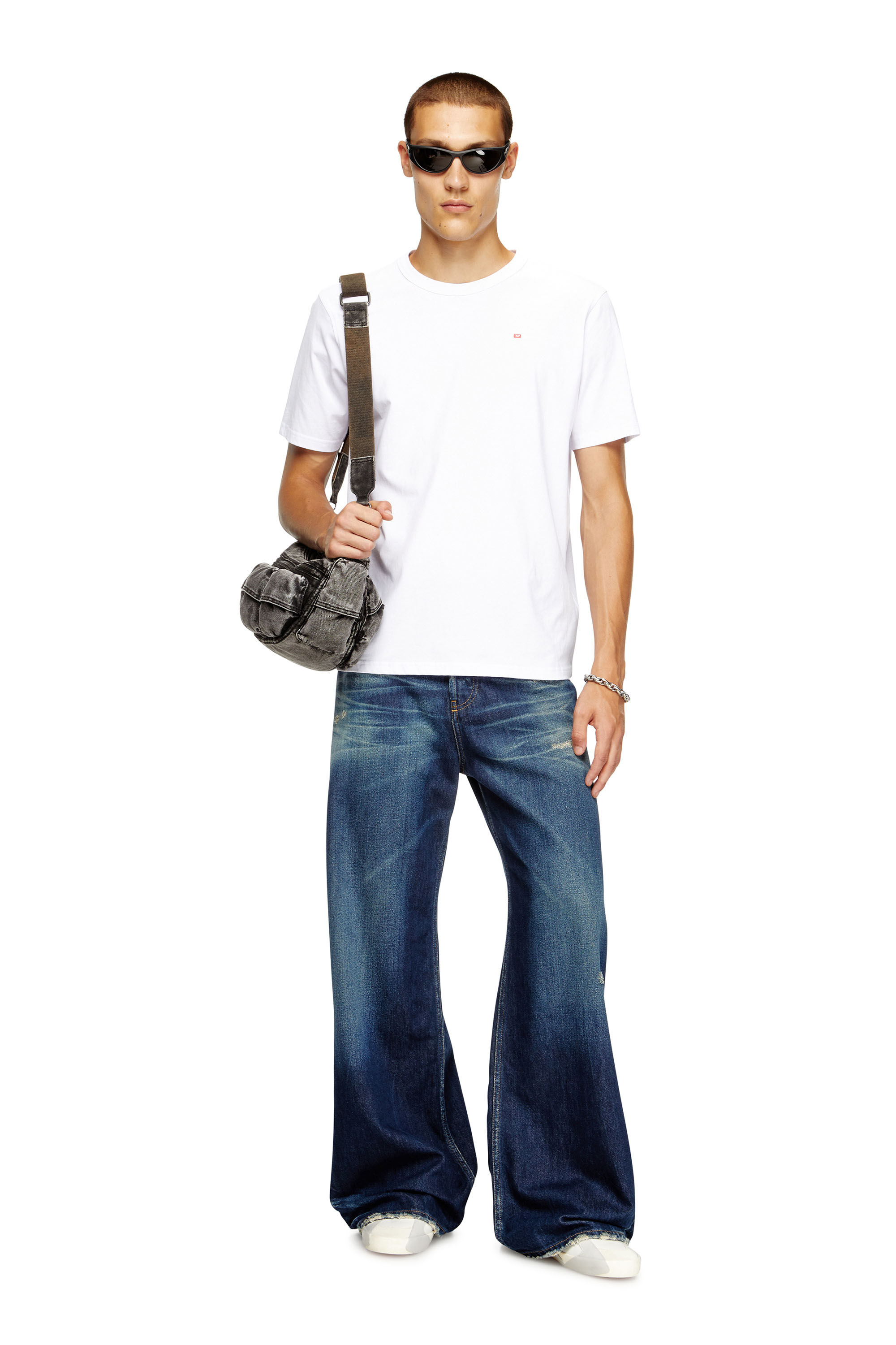 Diesel - T-ADJUST-MICRODIV, Unisex's T-shirt with micro-embroidered logo in ホワイト - 1