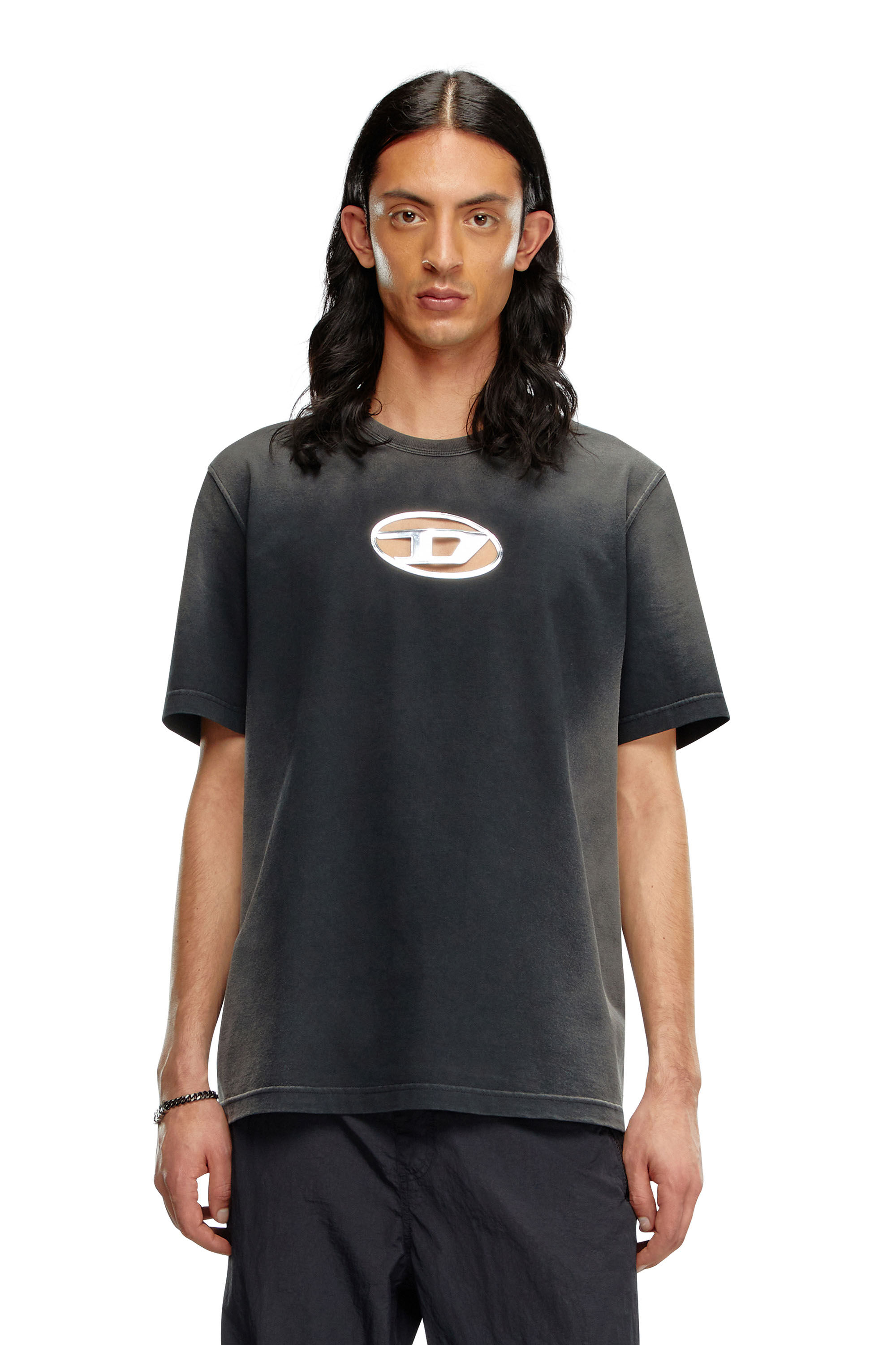 Diesel - T-ADJUST-Q8, Male's Faded T-shirt with cut-out Oval D logo in ブラック - 3